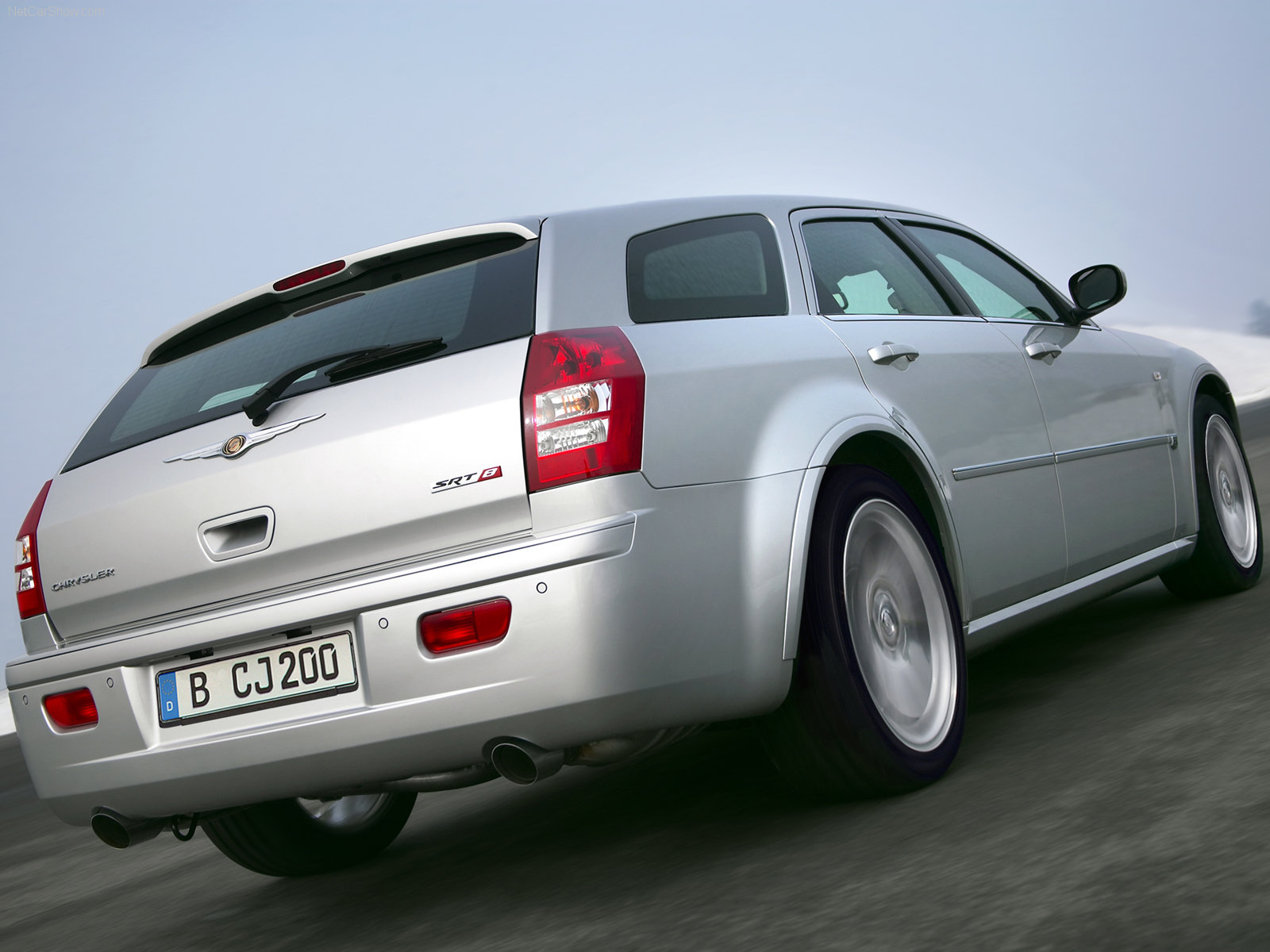 Chrysler 300C SRT 8 Picture
