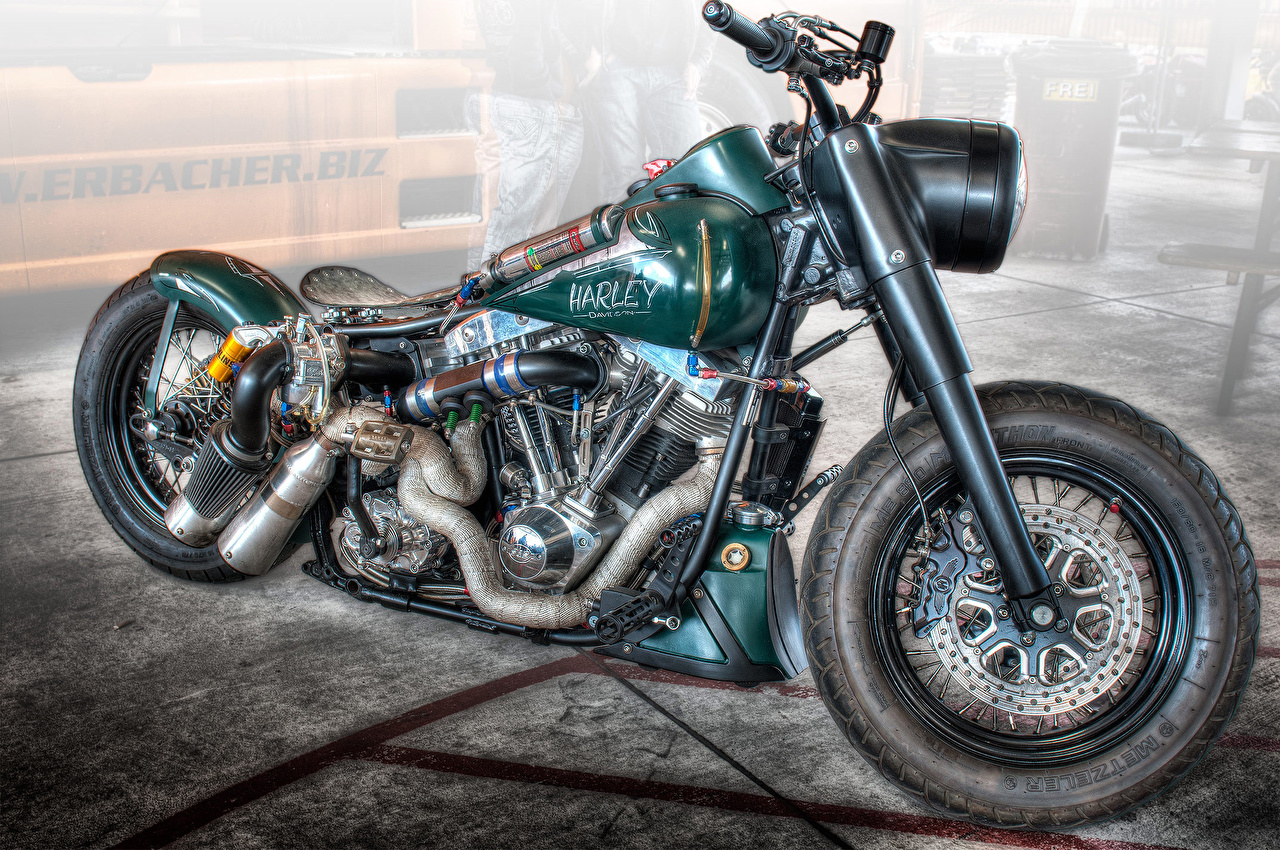 Photo Harley Davidson Custom HDR