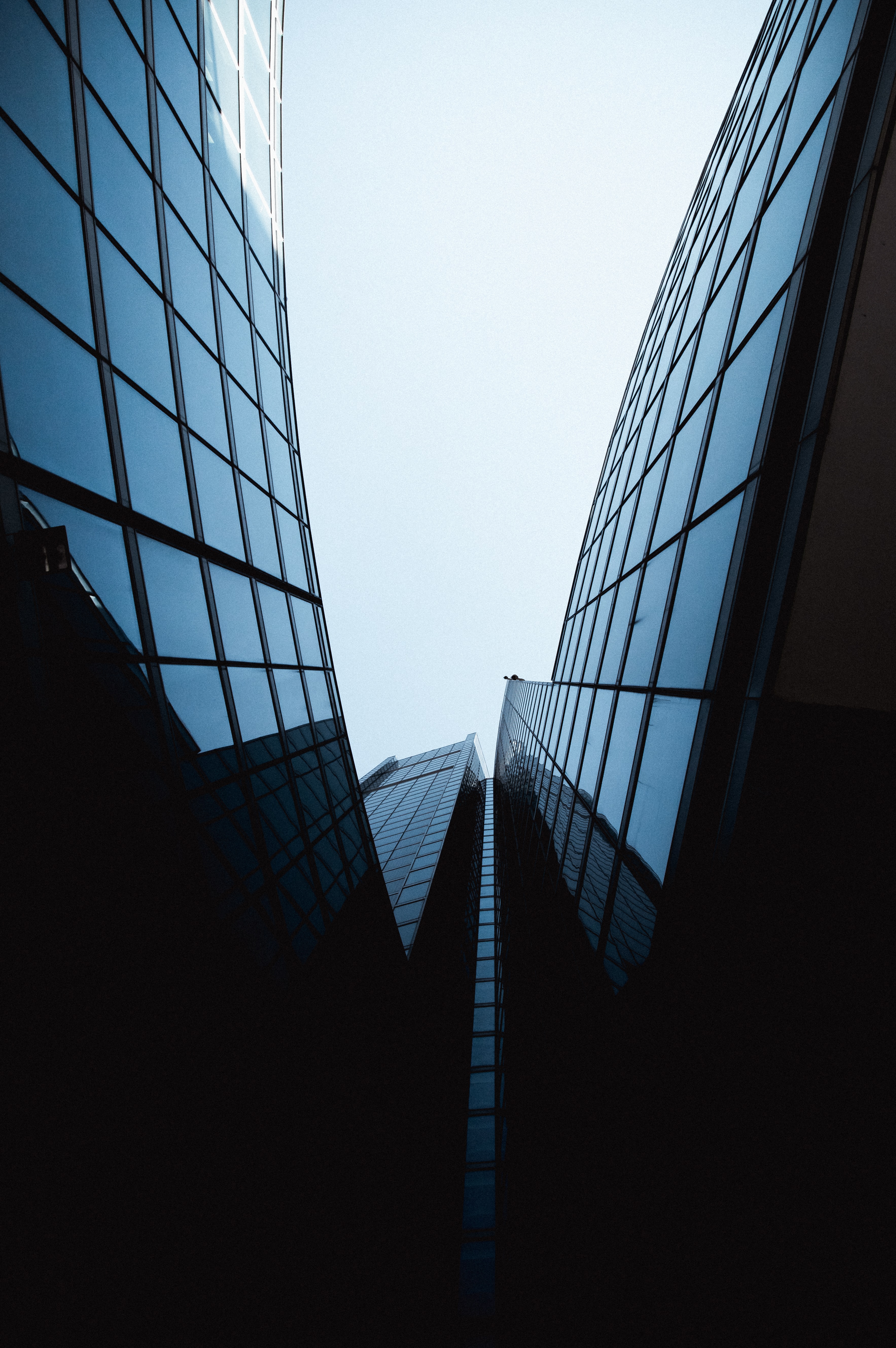 Modern wallpaper for mobile phone