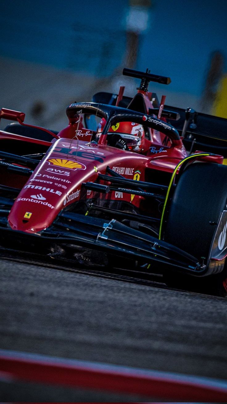 Ferrari racing, Formula 1 car racing