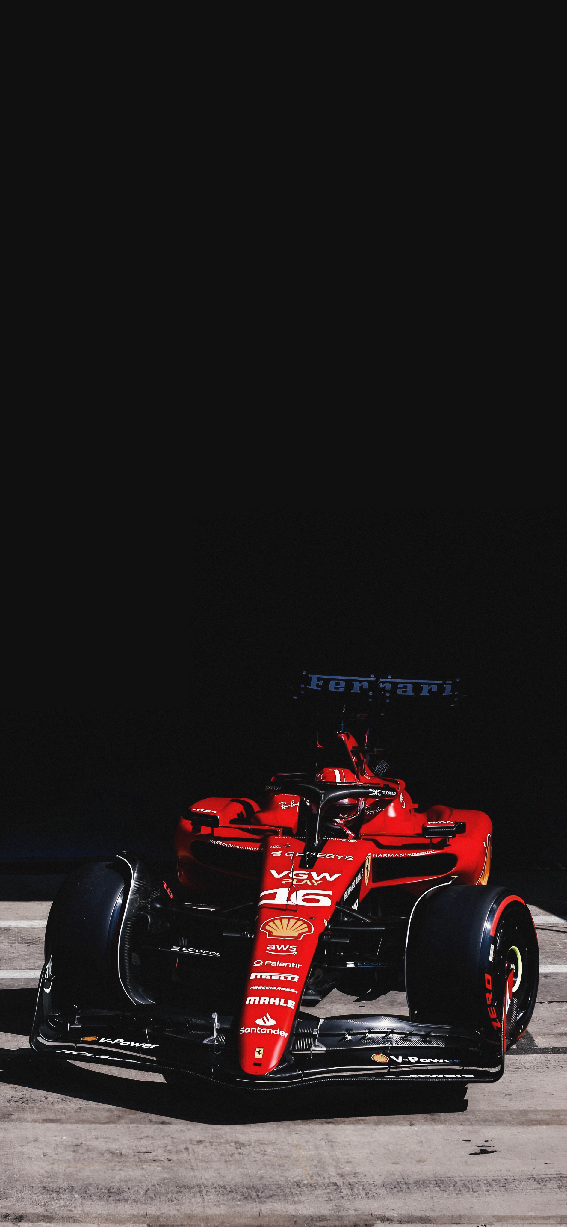 L Scuderia Ferrari L Charles Leclerc