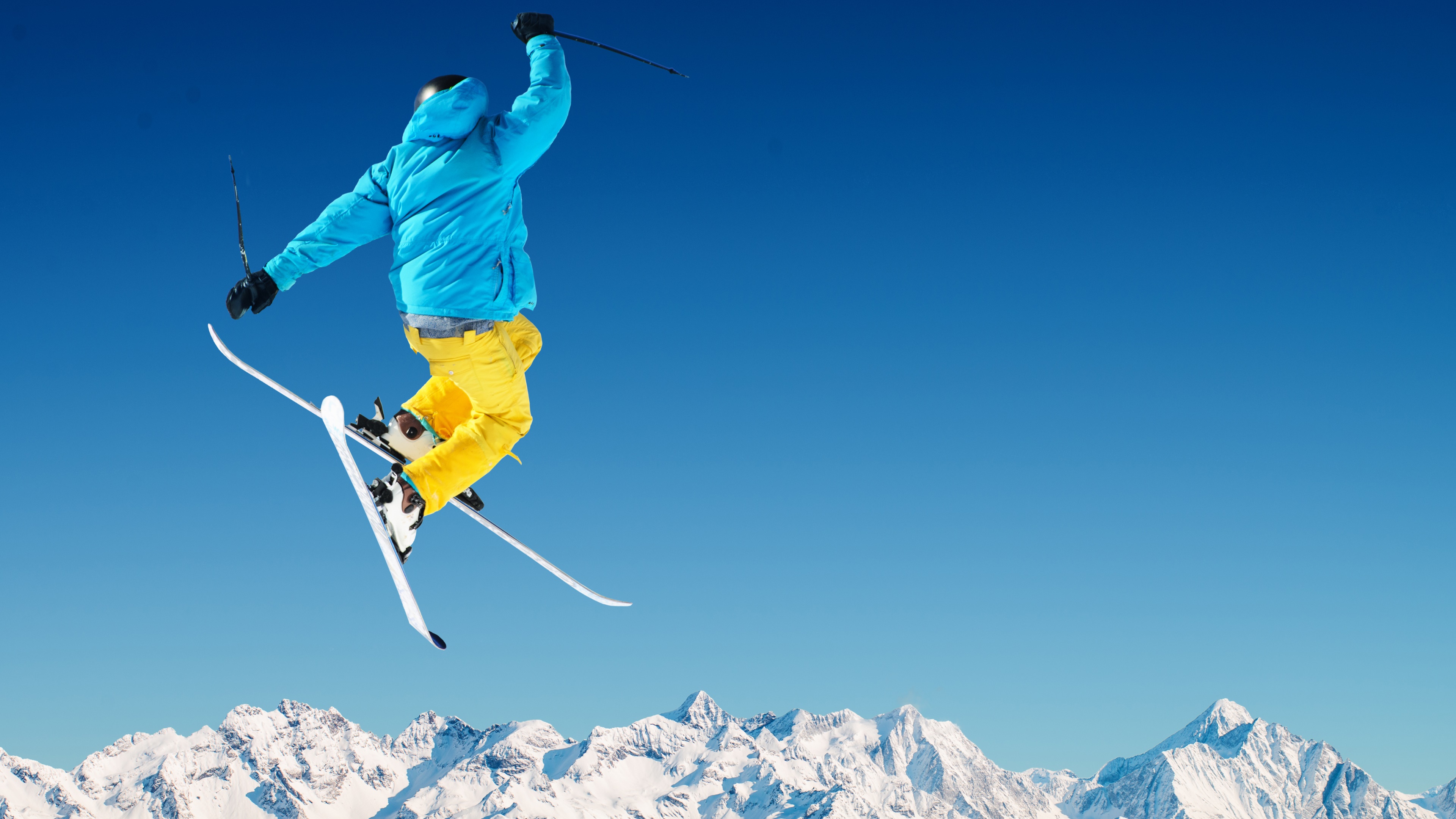 Freestyle skiing