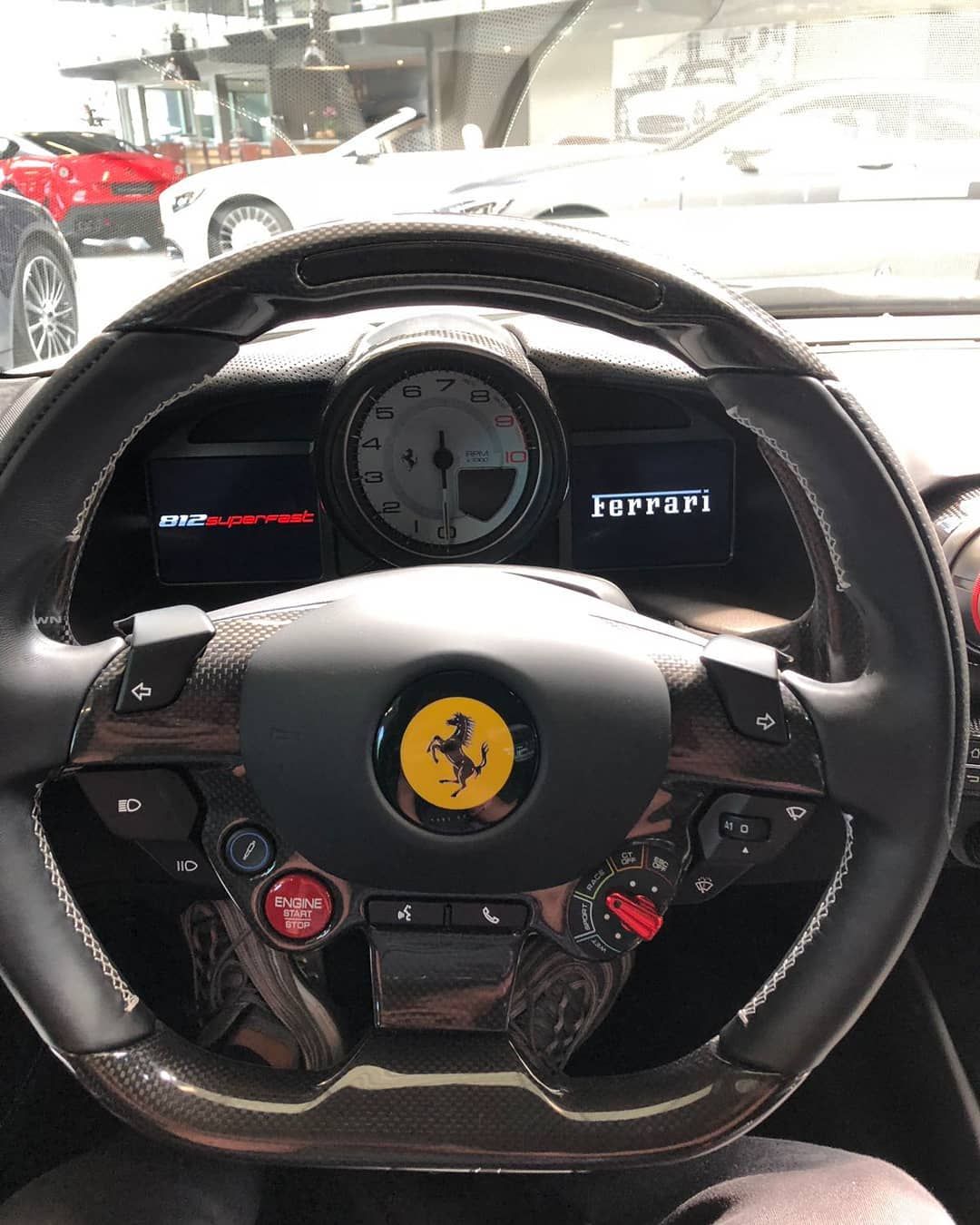 love this steering wheel Ferrari 812