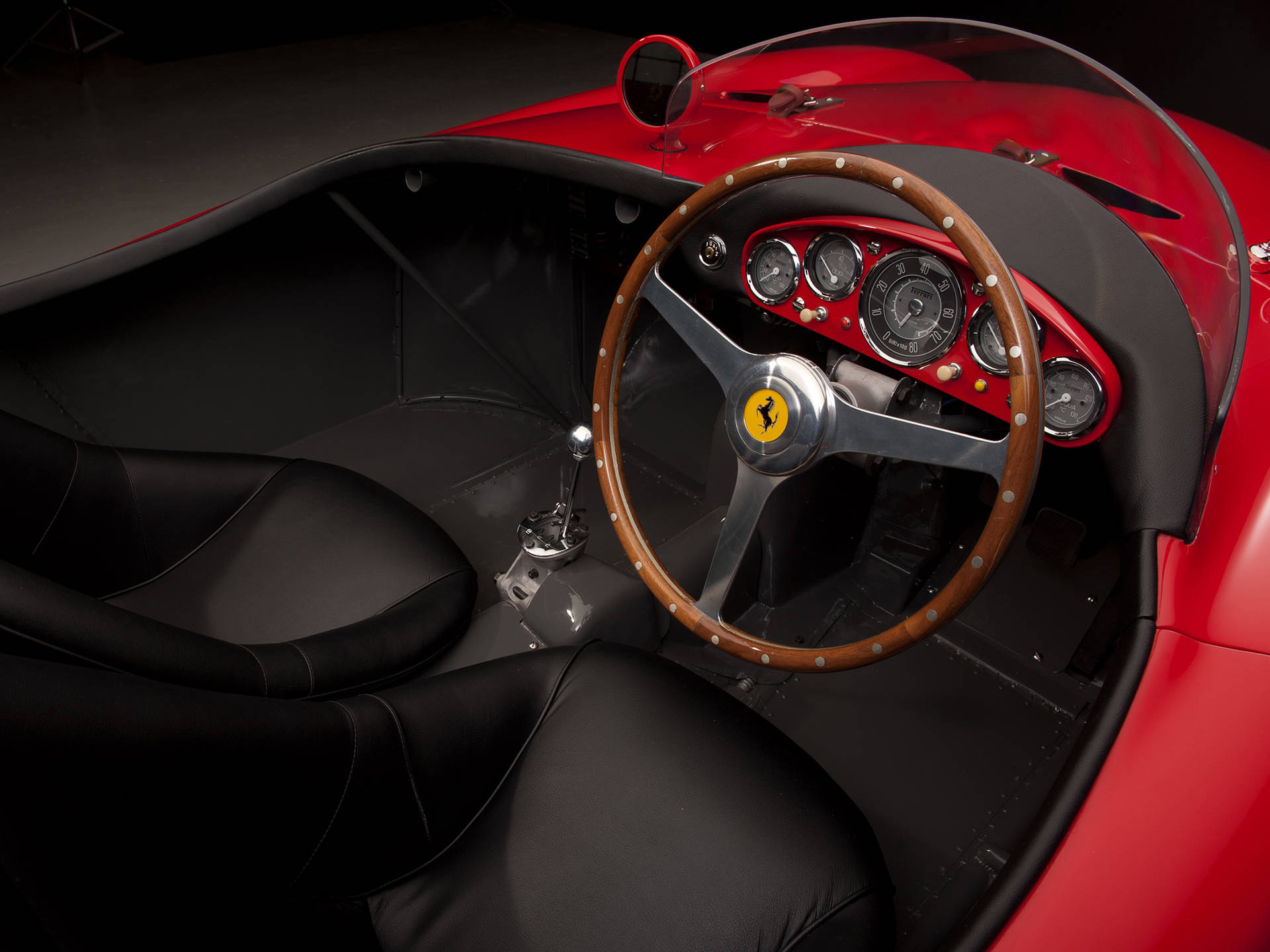 Download 4k Ferrari Monza Steering