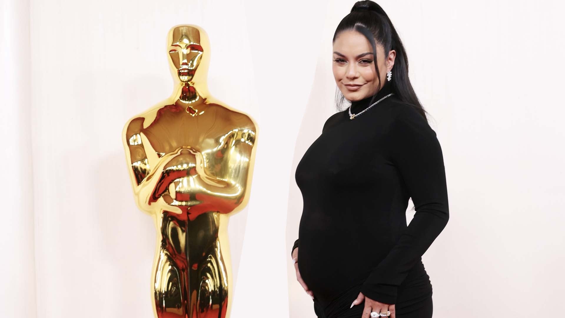 Emilia Mernes Addresses Dating Rumors