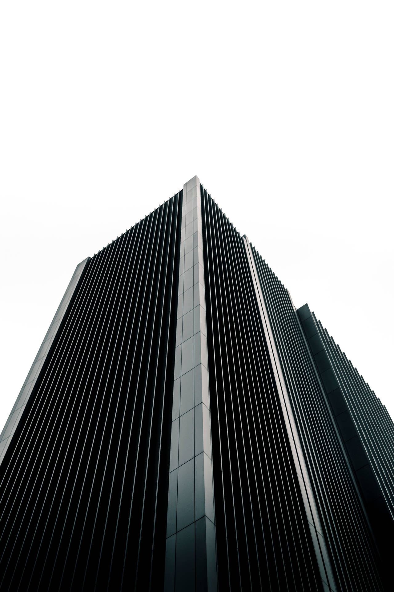 Download free Minimalist Futuristic