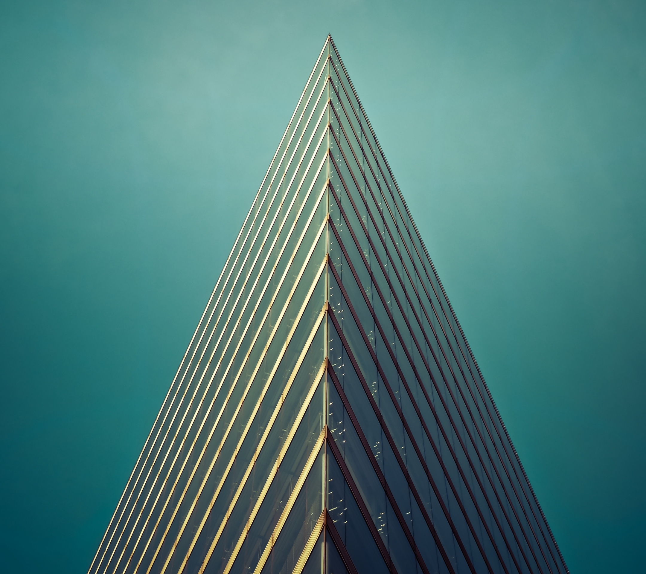 HD desktop wallpaper: Building, Man