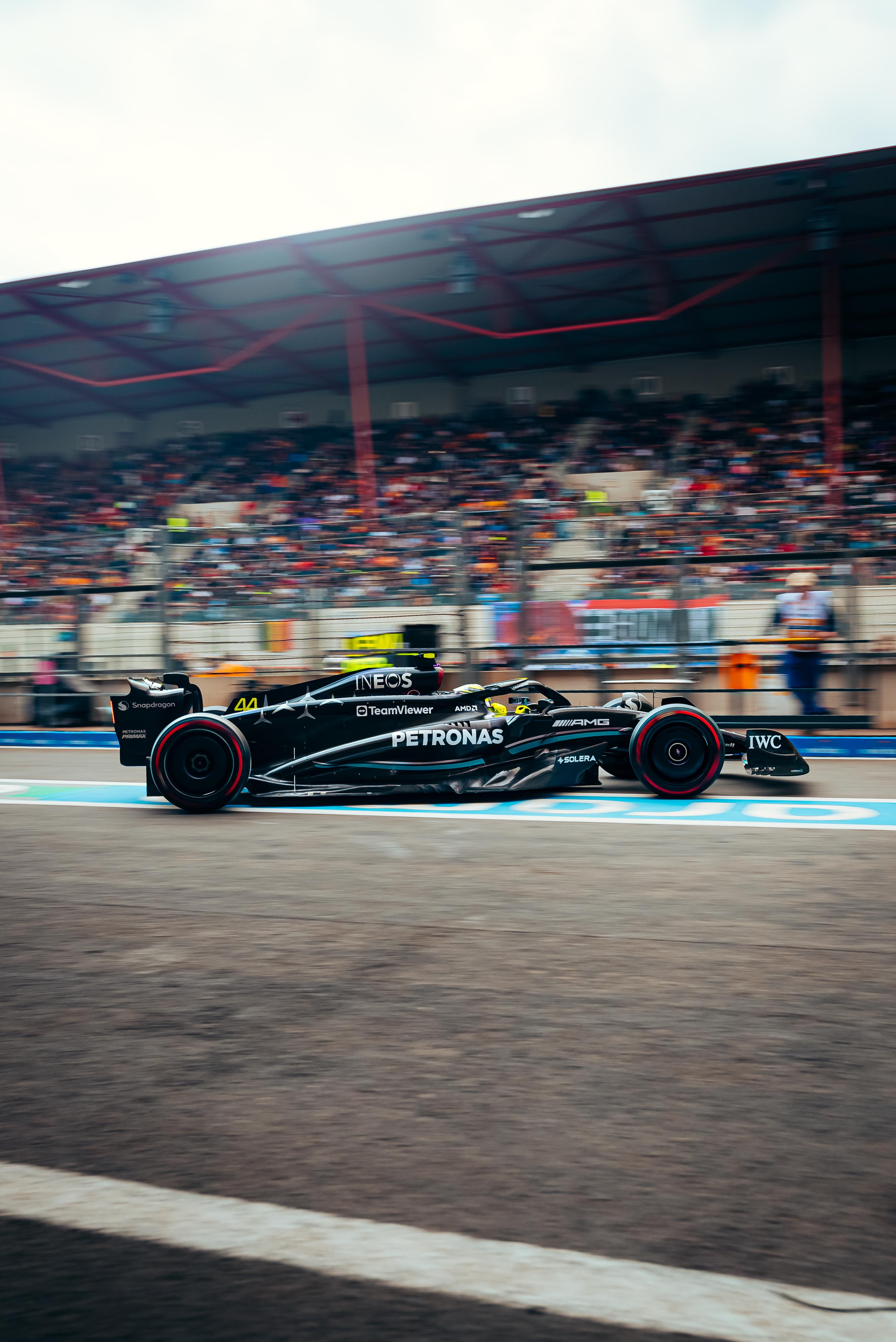 Mercedes wallpaper (from 4000px), r