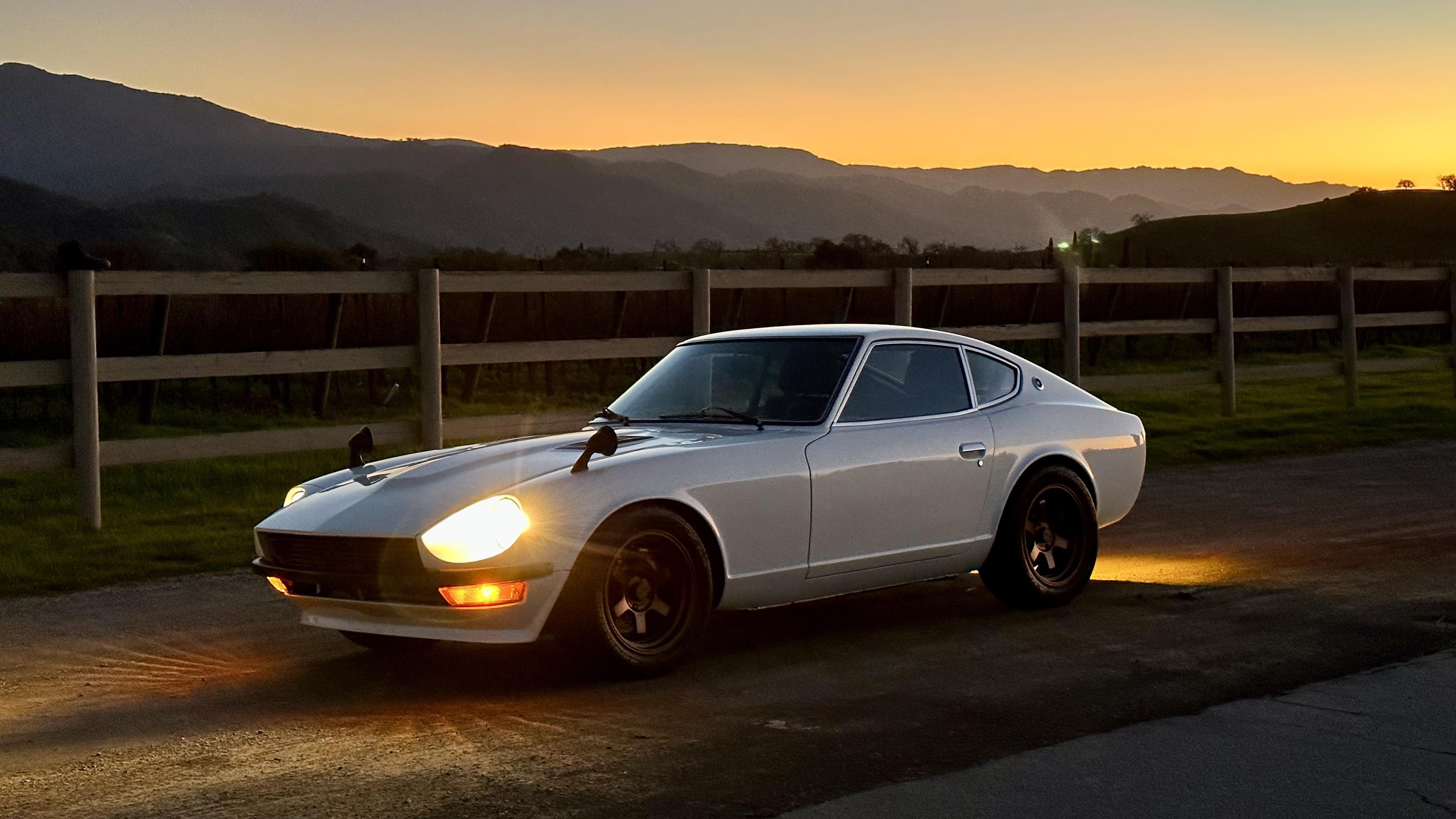 Just a nice pic of my 240z