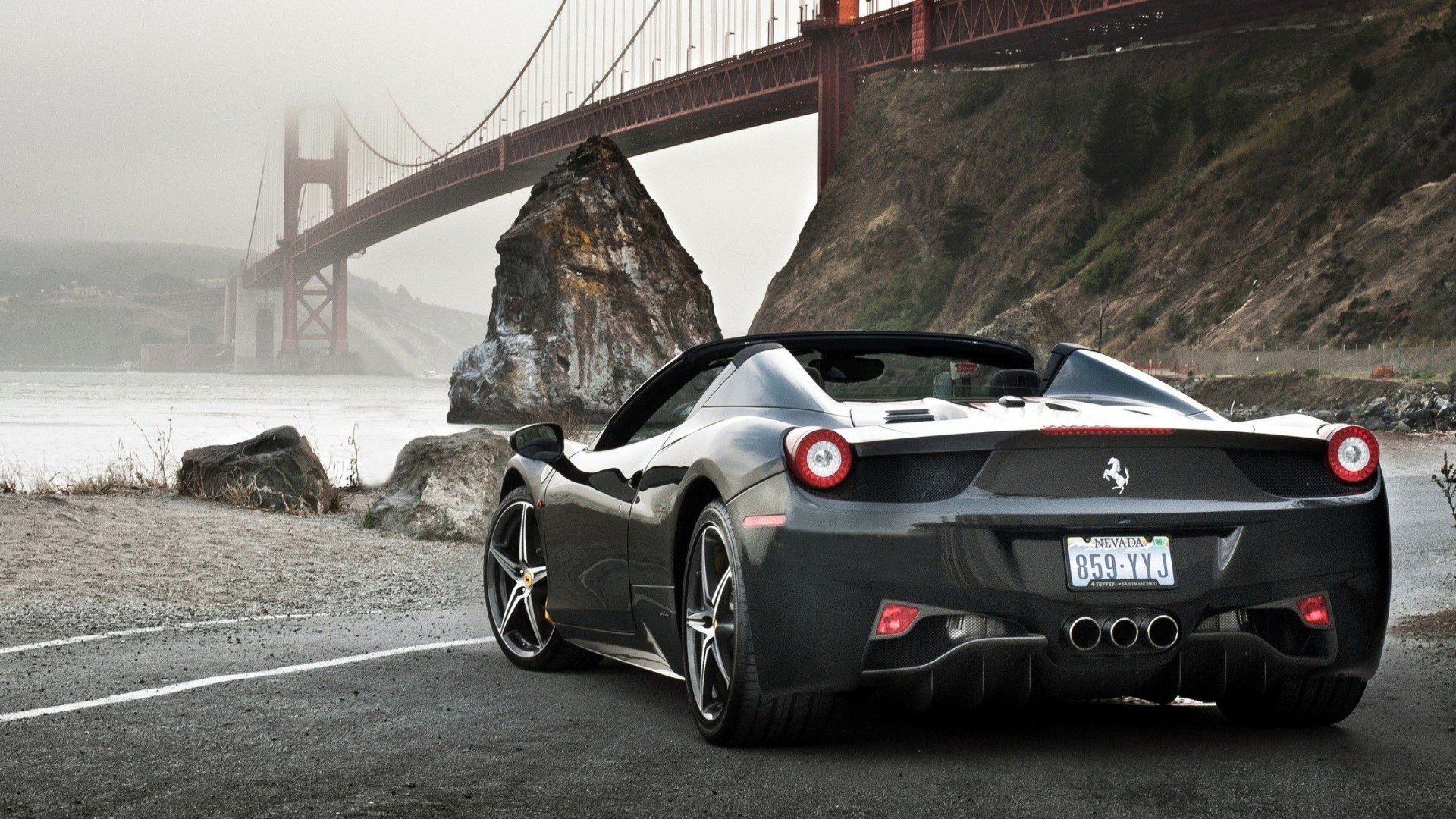 Black Ferrari 458 Spider
