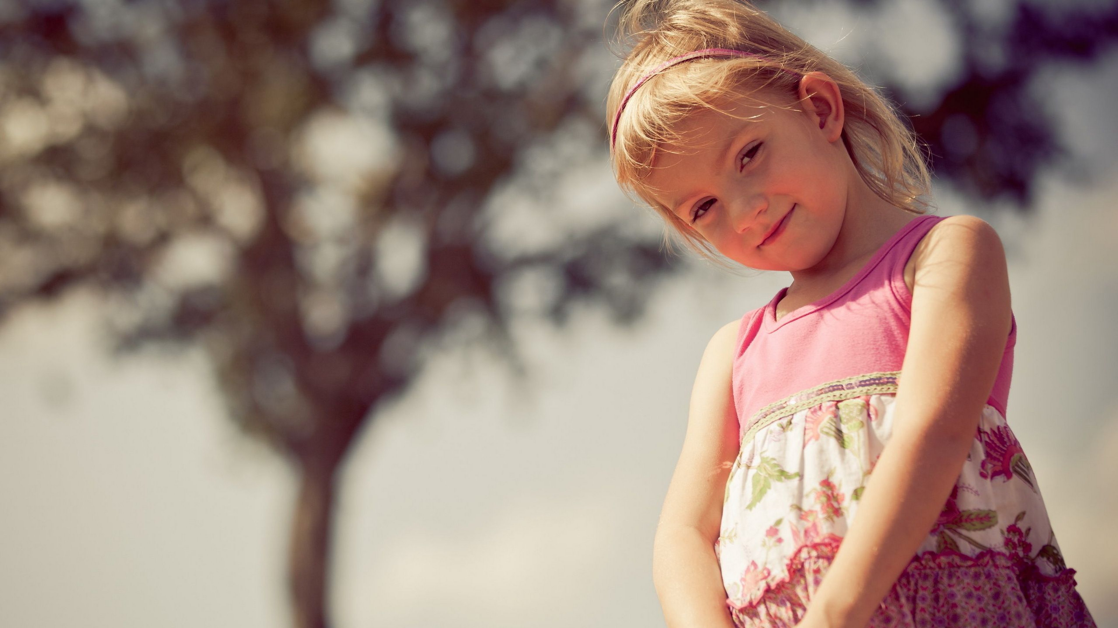 Beautiful Girls 4K Wallpaper #girls