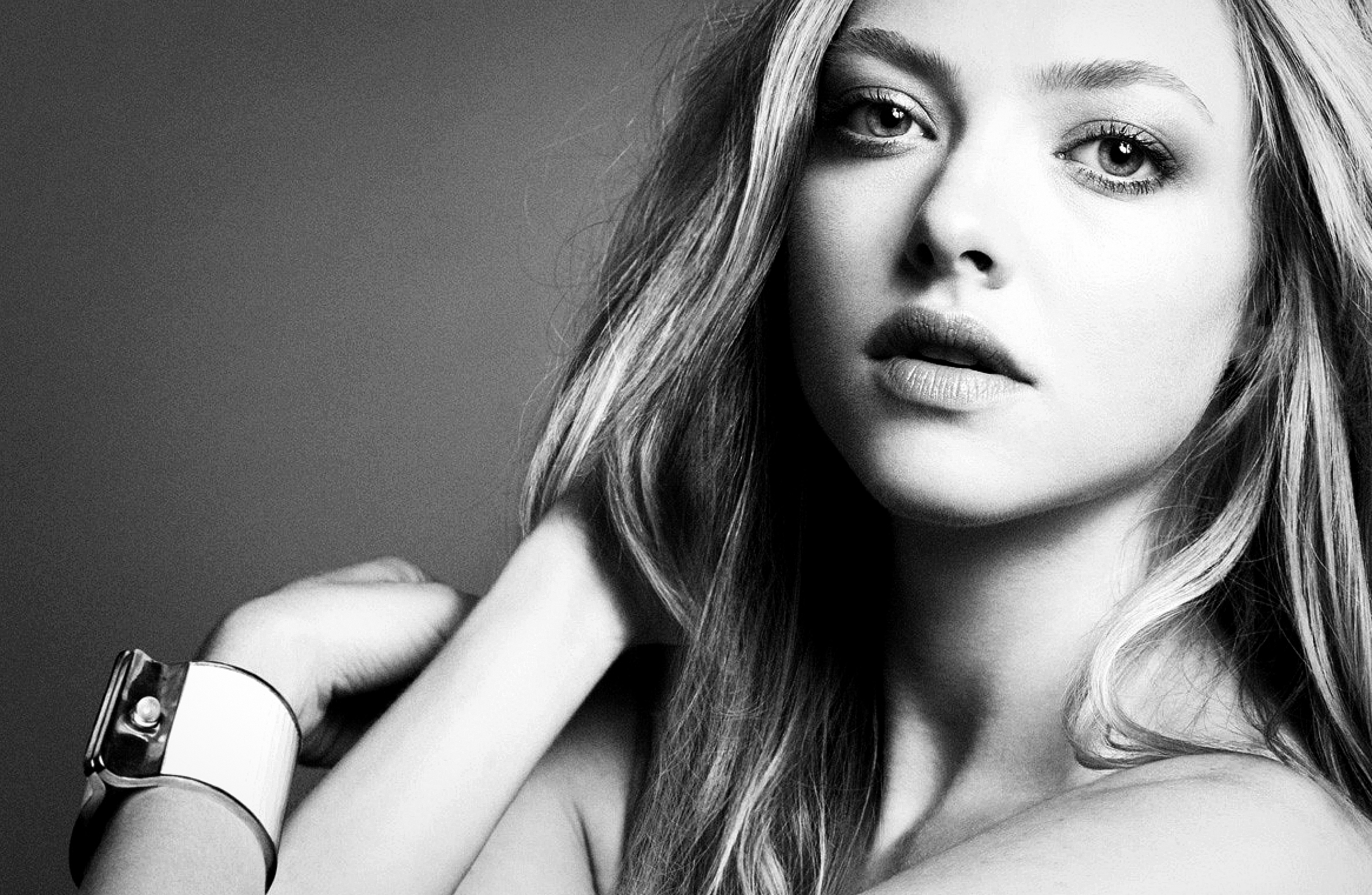 Celebrity Amanda Seyfried HD Wallpaper