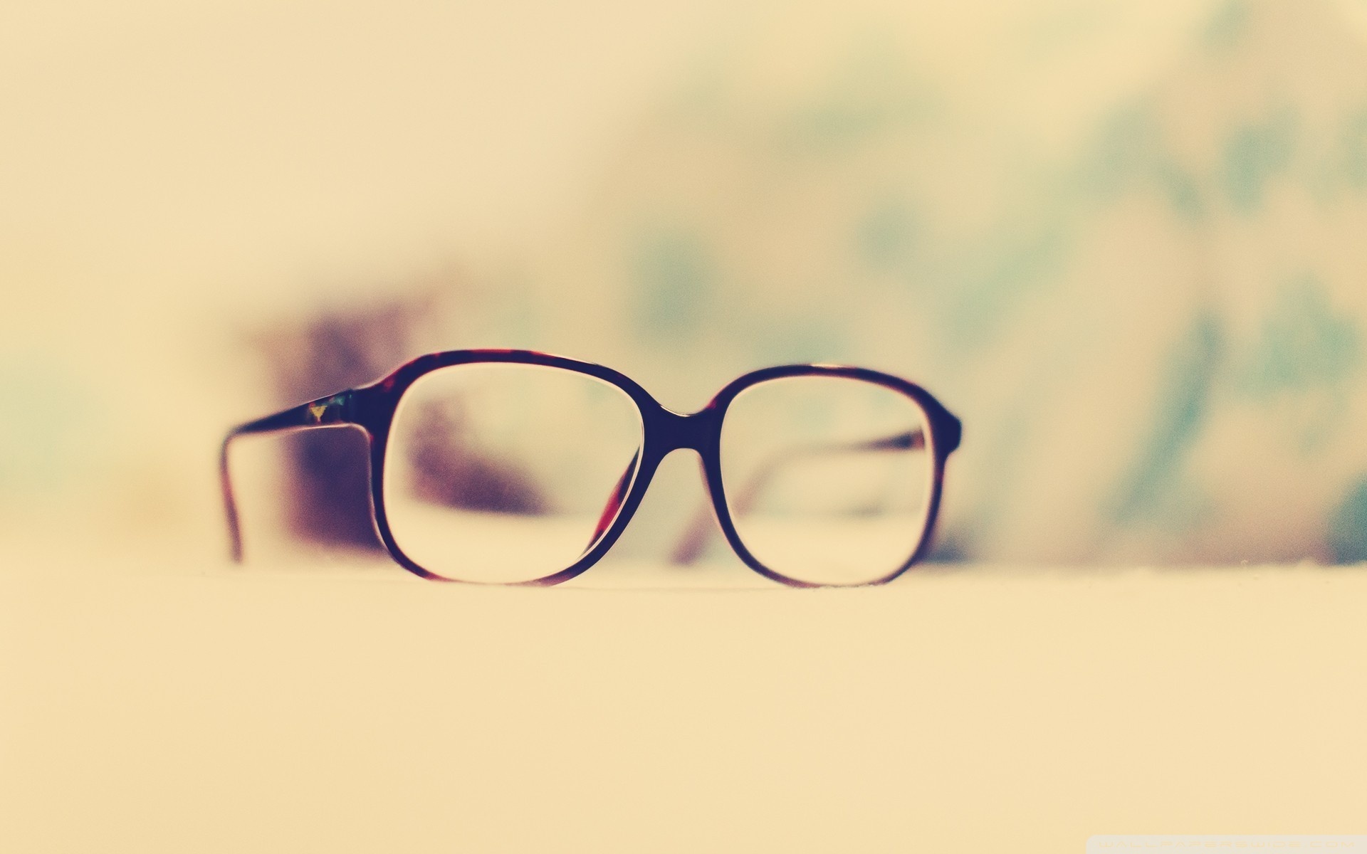 Hipster Glasses 4K UHD Wallpaper for UltraHD Desktop and TV, Smartphone and Tablet Devices