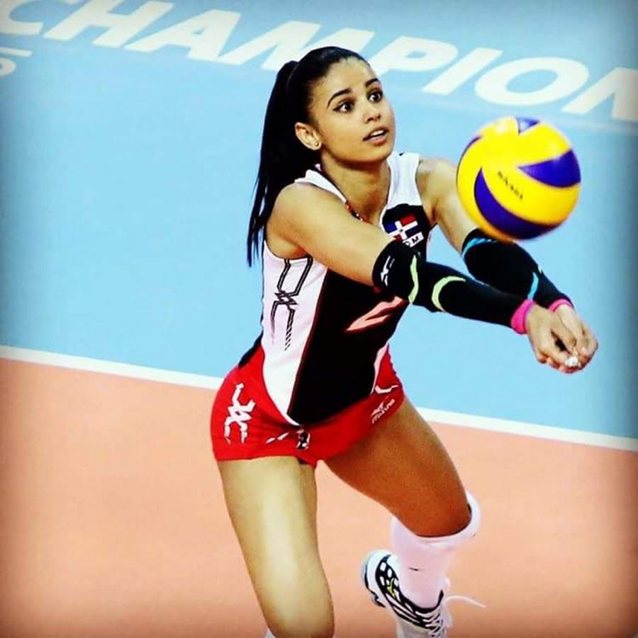 volleyball player Winifer