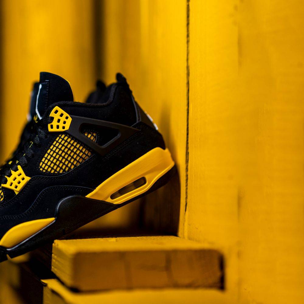 The Air Jordan 4 “Thunder”. Shoe