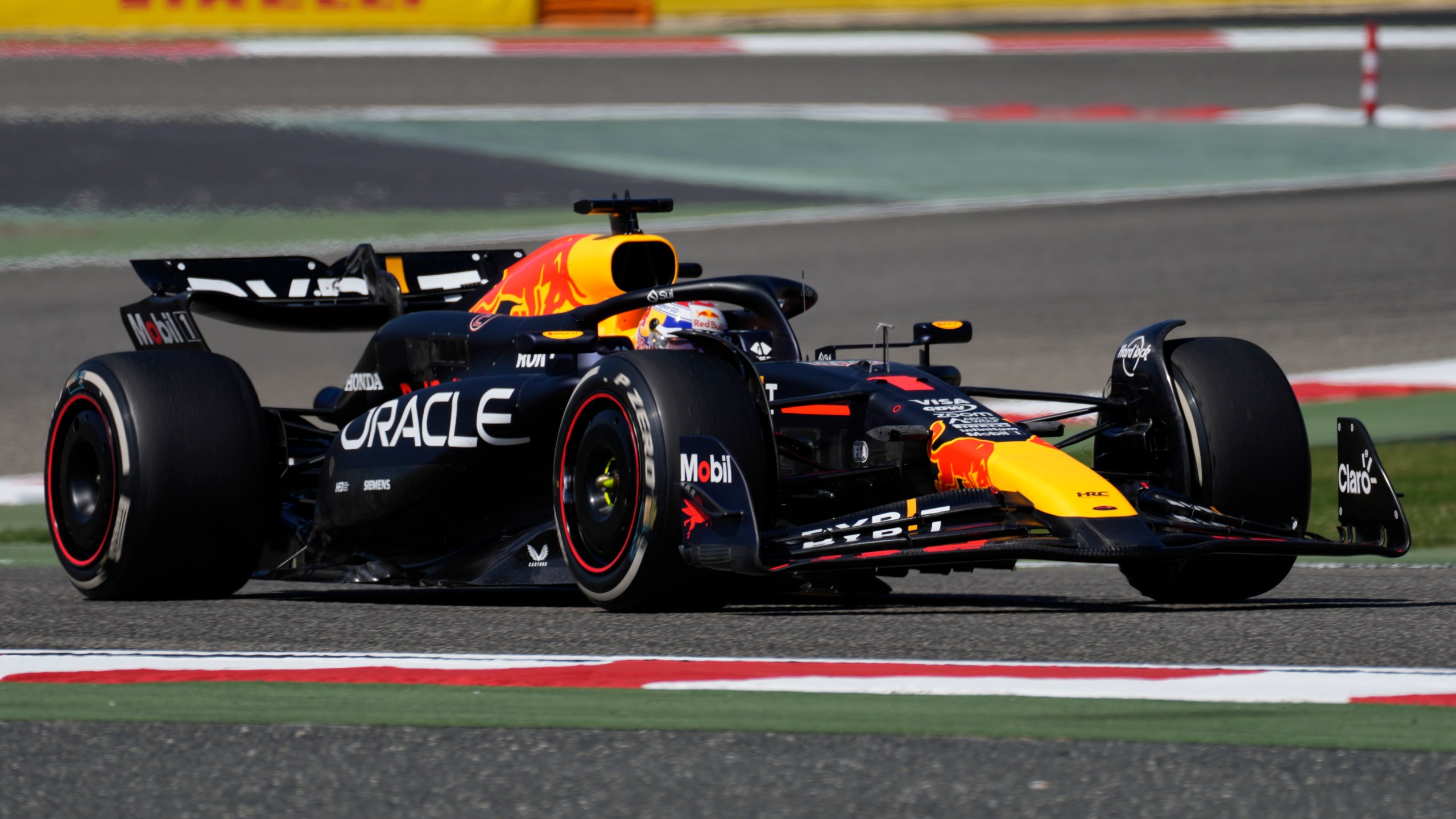 Christian Horner with Red Bull team at