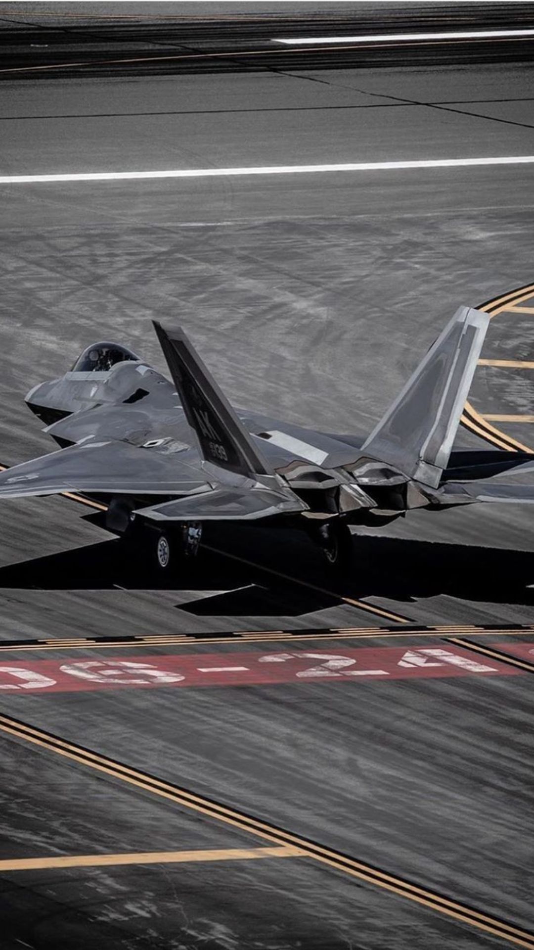 F 22 Raptor Wallpaper F