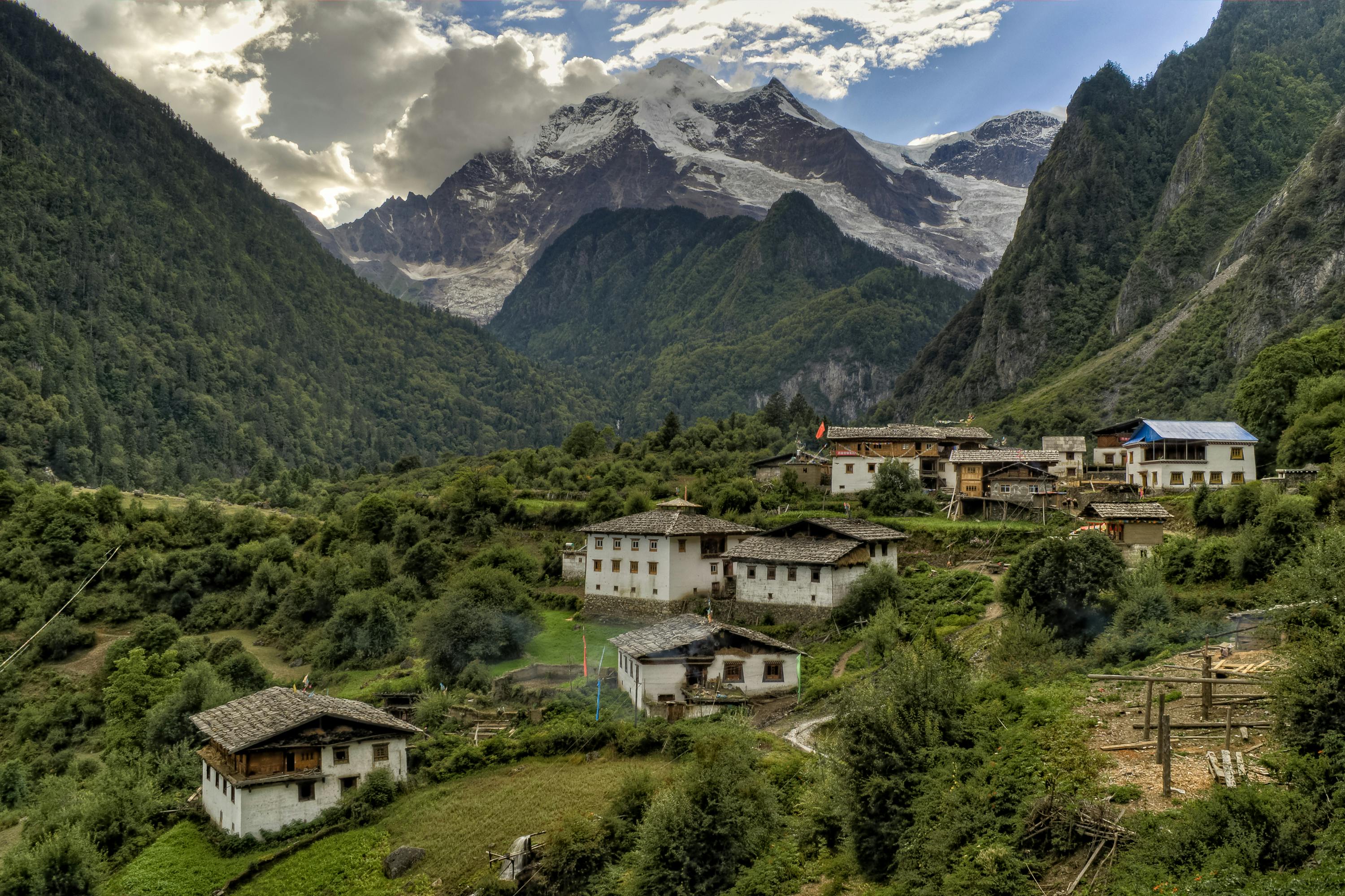 Nepal Mountain Photo, Download