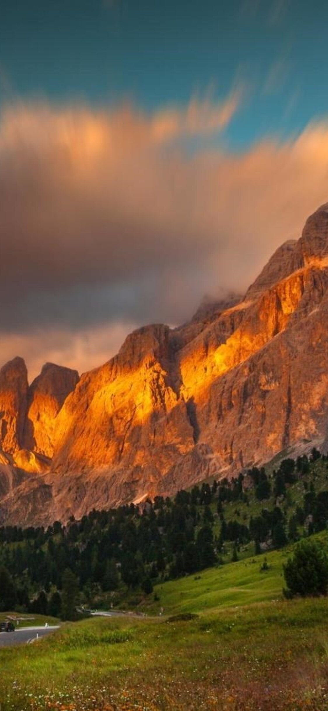 Beautiful Landscape iPhone XS