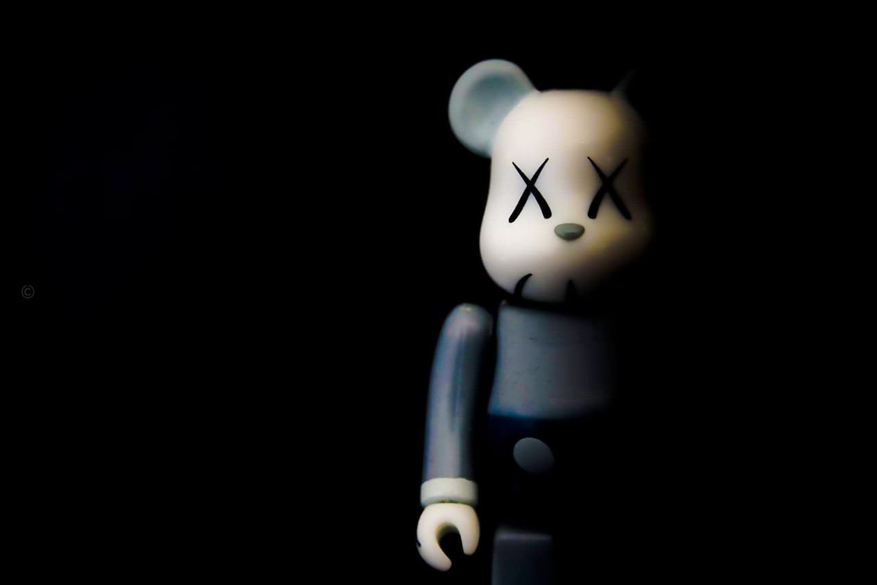 Kaws Wallpaper 4K iPhone HD & Image