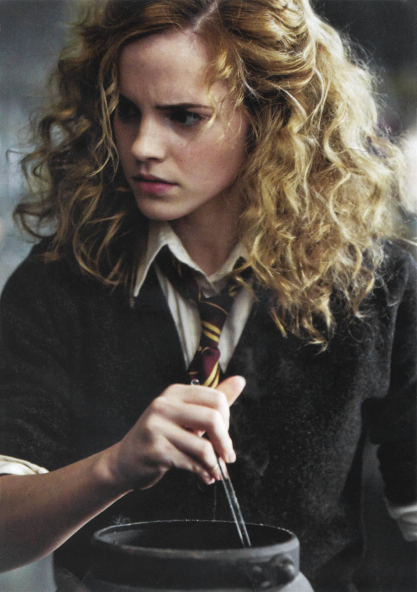 Free Hermione Granger HD Wallpaper