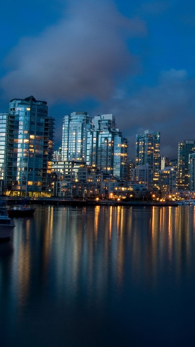 Vancouver Dusk Time iPhone 6