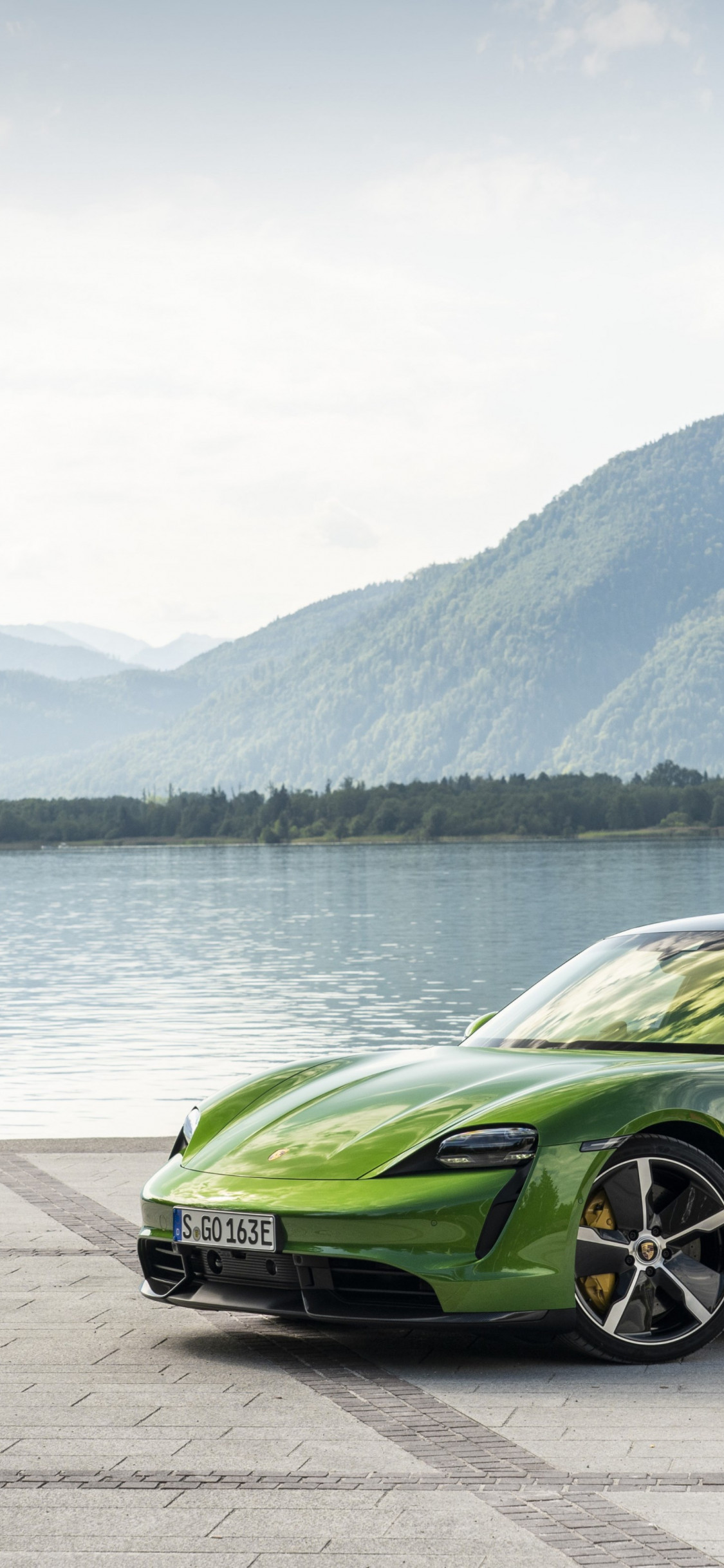 wallpaper: Porsche Taycan Turbo 1125x2436