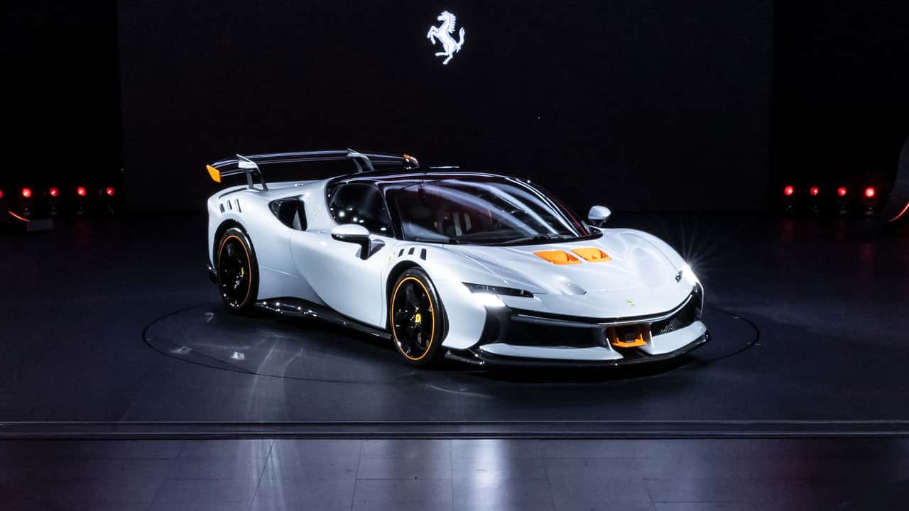 Ferrari SF90 XX Stradale And Spider