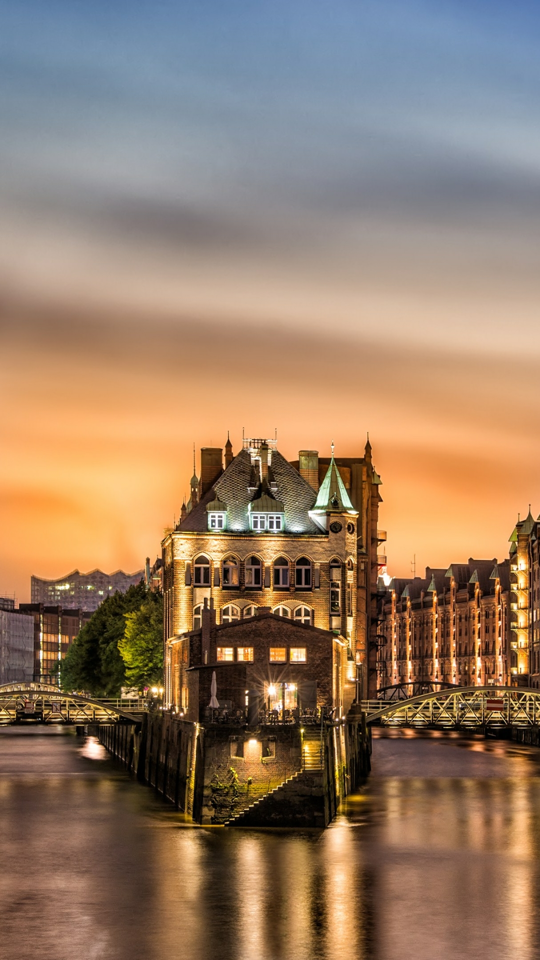 Made Hamburg Phone Wallpaper