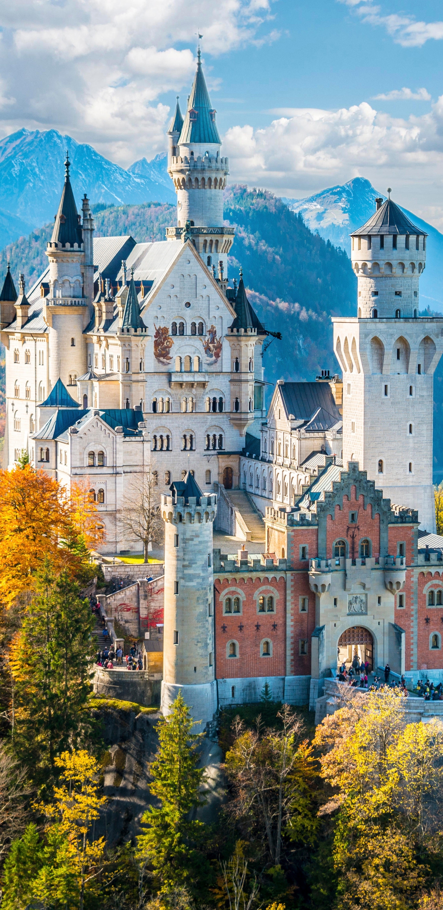 Neuschwanstein Castle iPhone Wallpaper