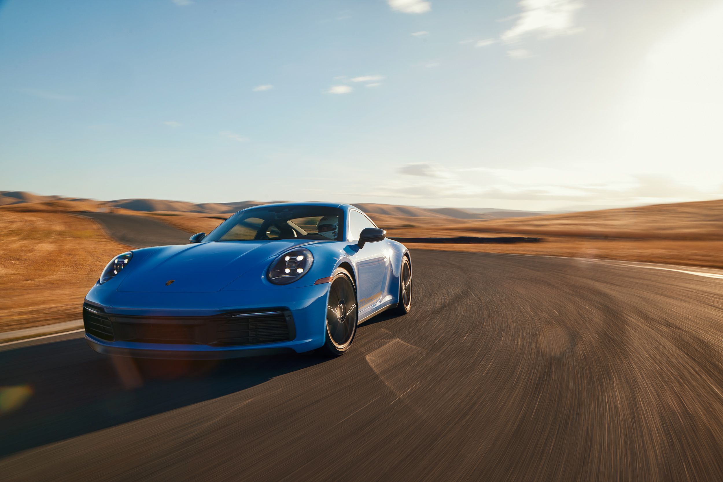 Porsche 911 Carrera T Is as Fast as a