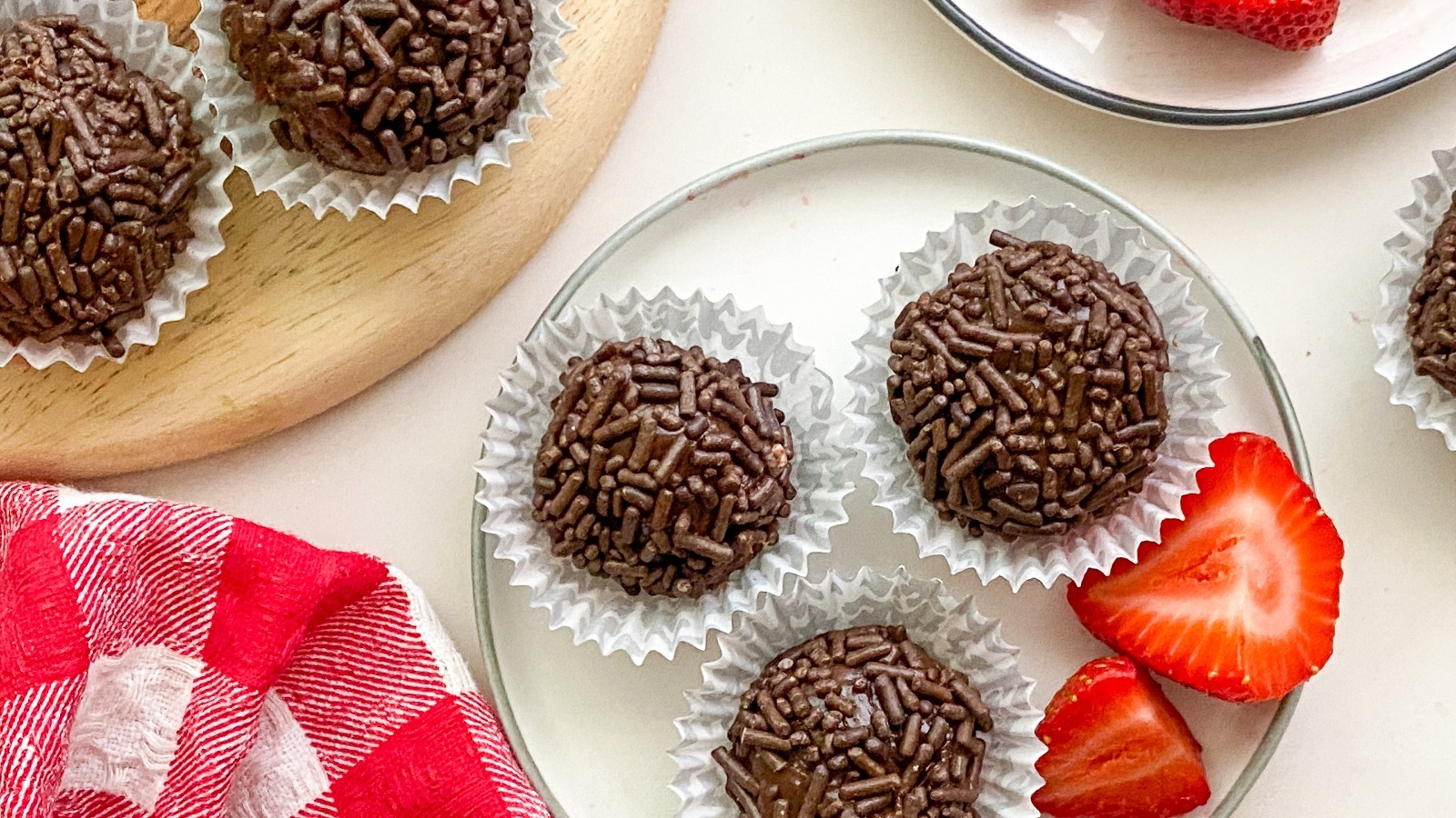 Chocolate Cinnamon Brigadeiro Recipe