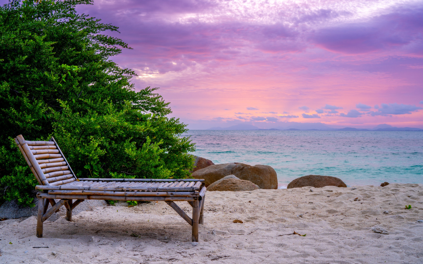 Download wallpaper sand, sea, wave