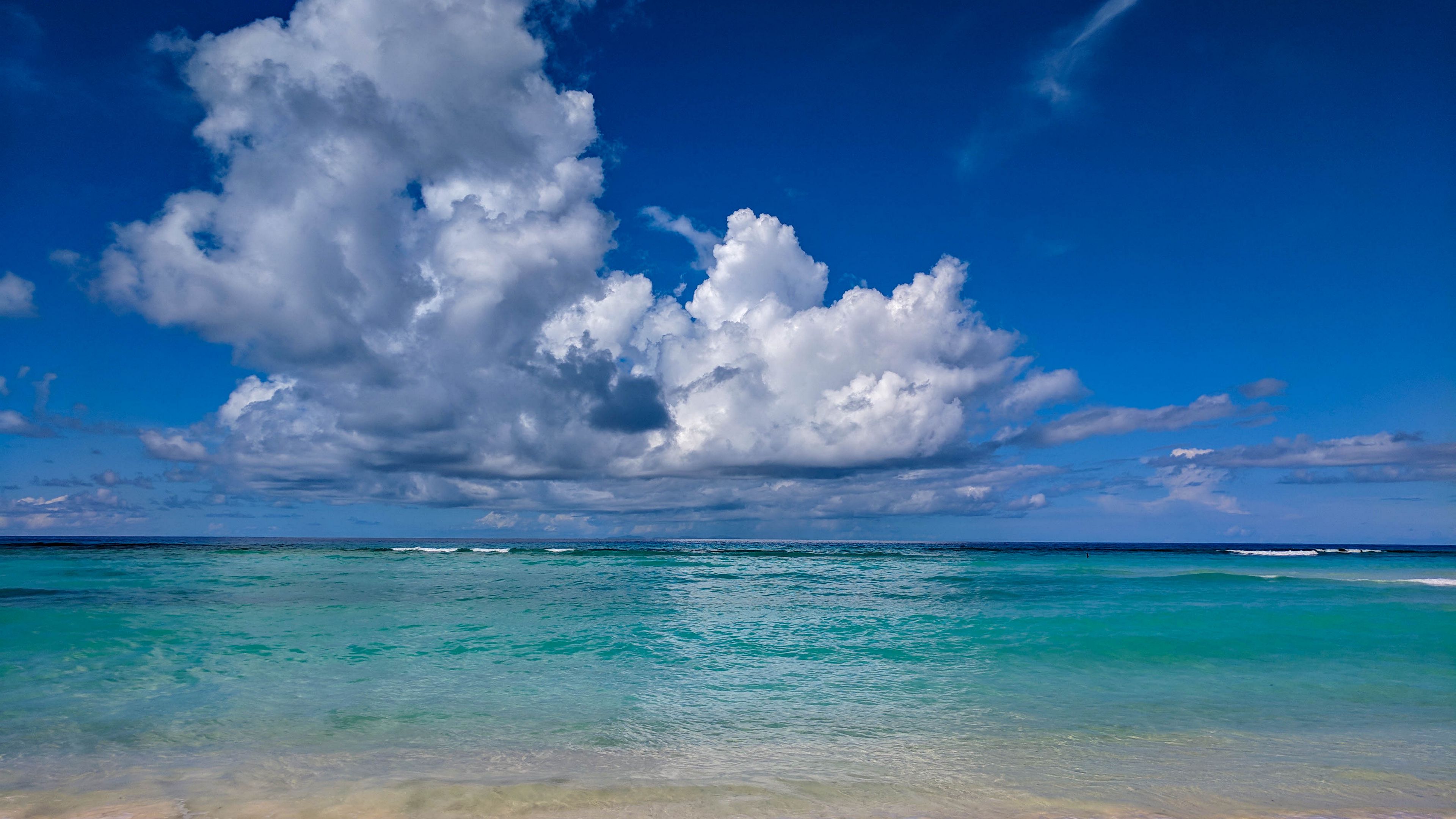 wallpaper 3840x2160 beach, sea, clouds