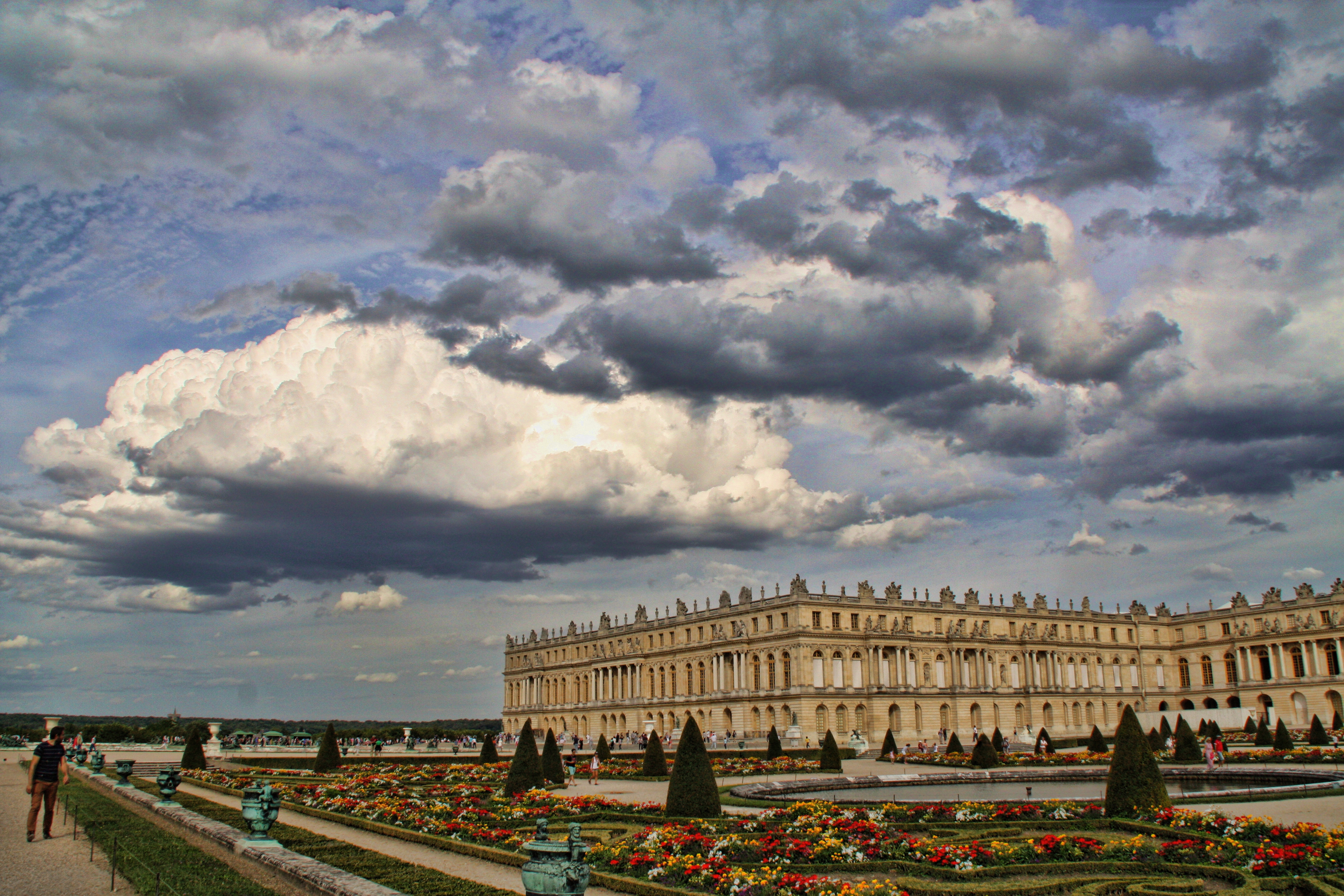 Palace Of Versailles Wallpaper