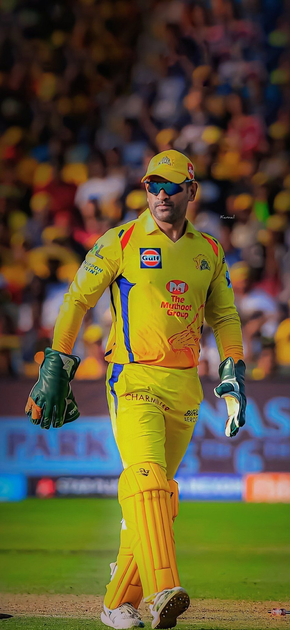 Best Dhoni iPhone Wallpaper [ HQ ]