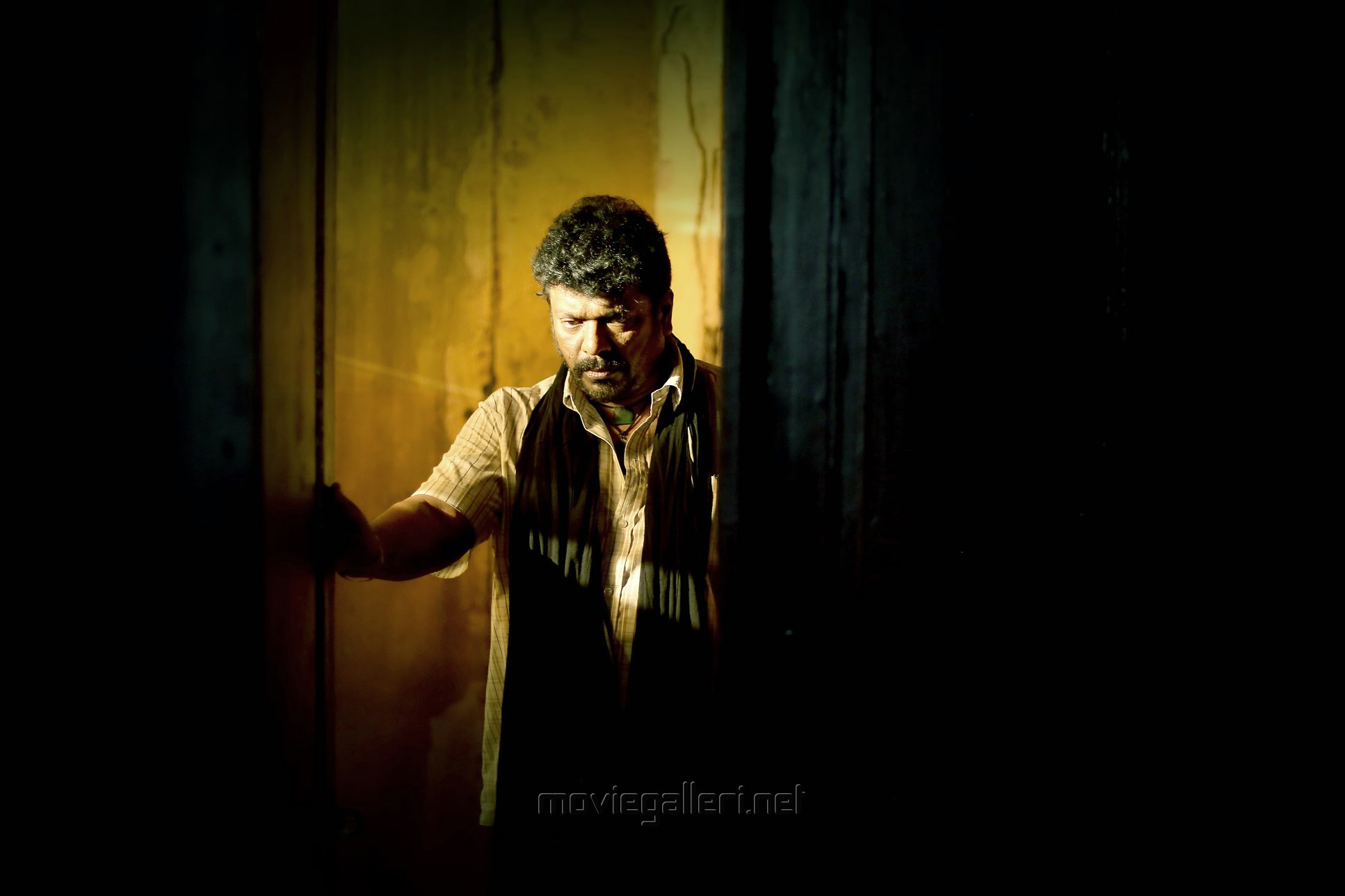 R Parthiban Oththa Seruppu Size 7 Movie