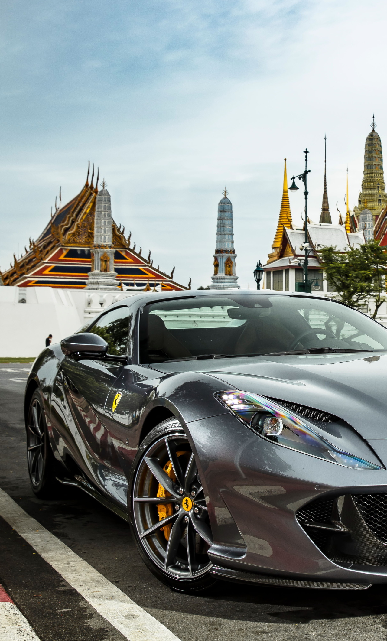 Ferrari 812 GTS 2020 iPhone