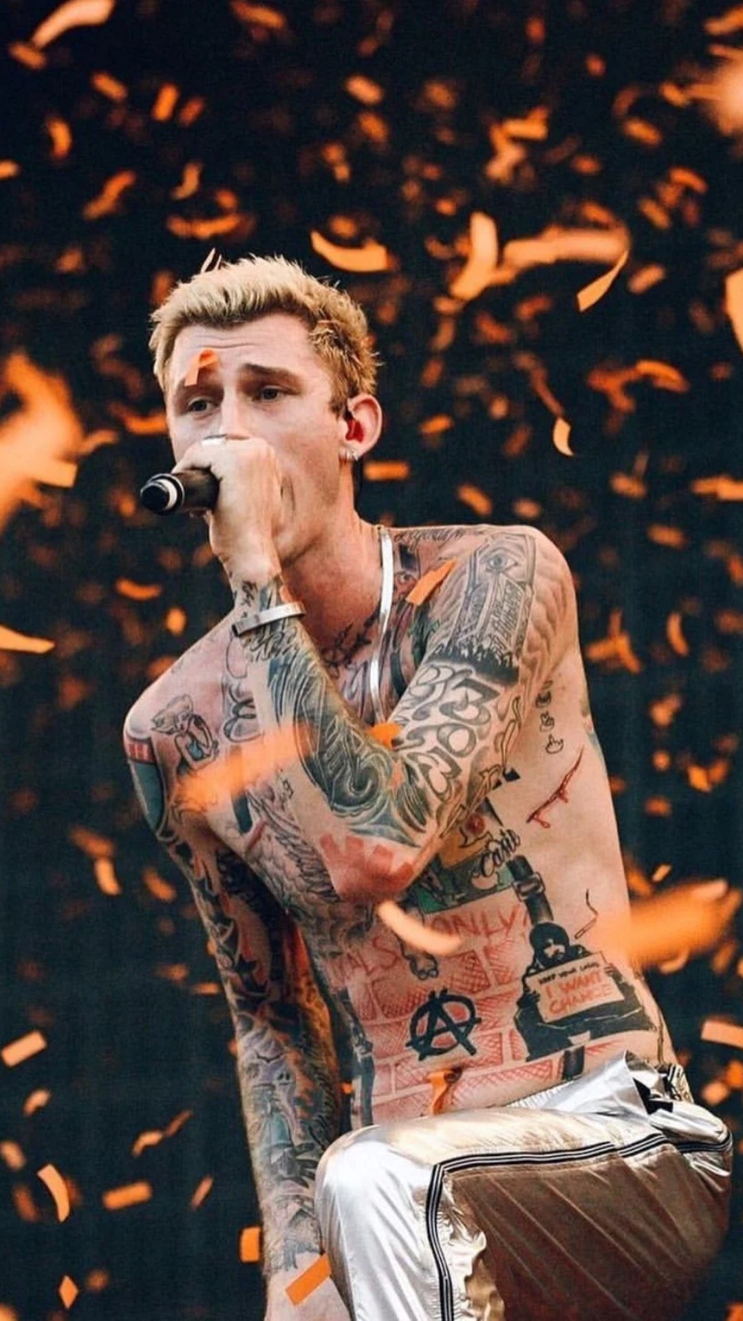 Machine Gun Kelly Wallpaper