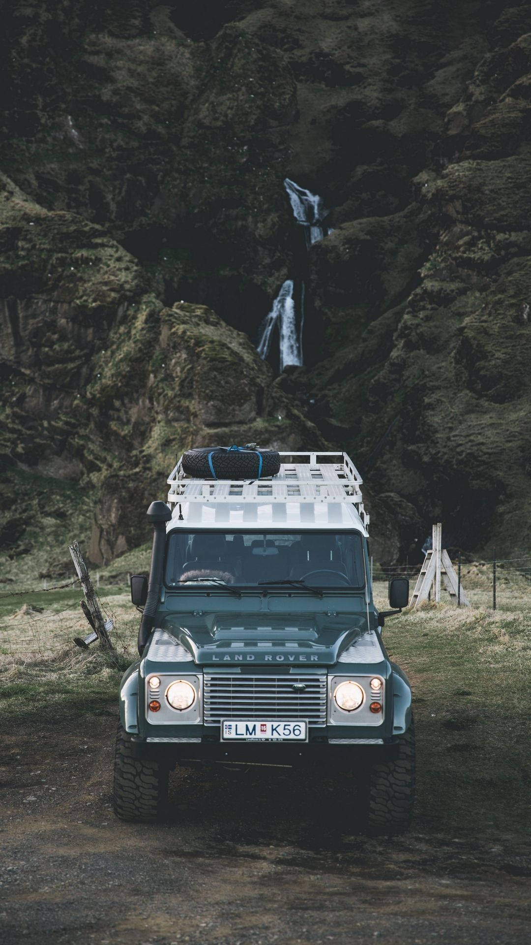 Free Land Rover HD Wallpaper
