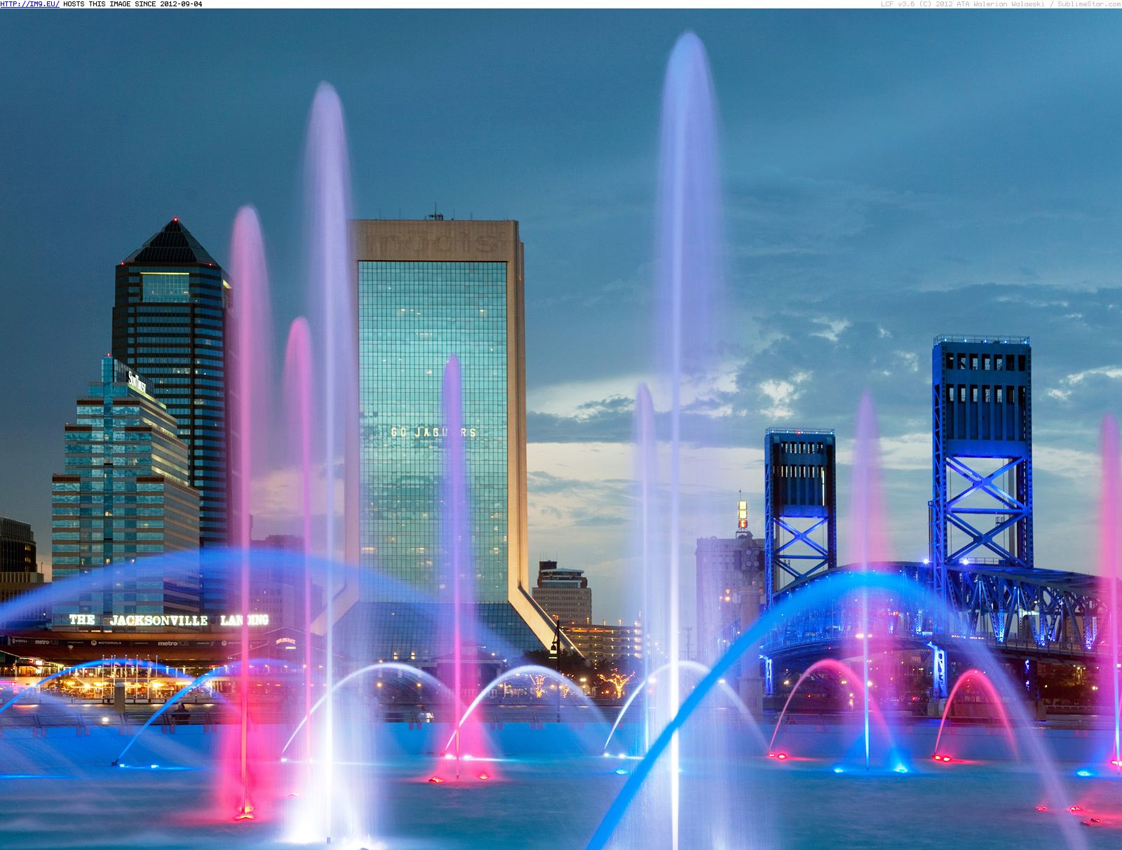 Pic. #River #Fountain #Friendship