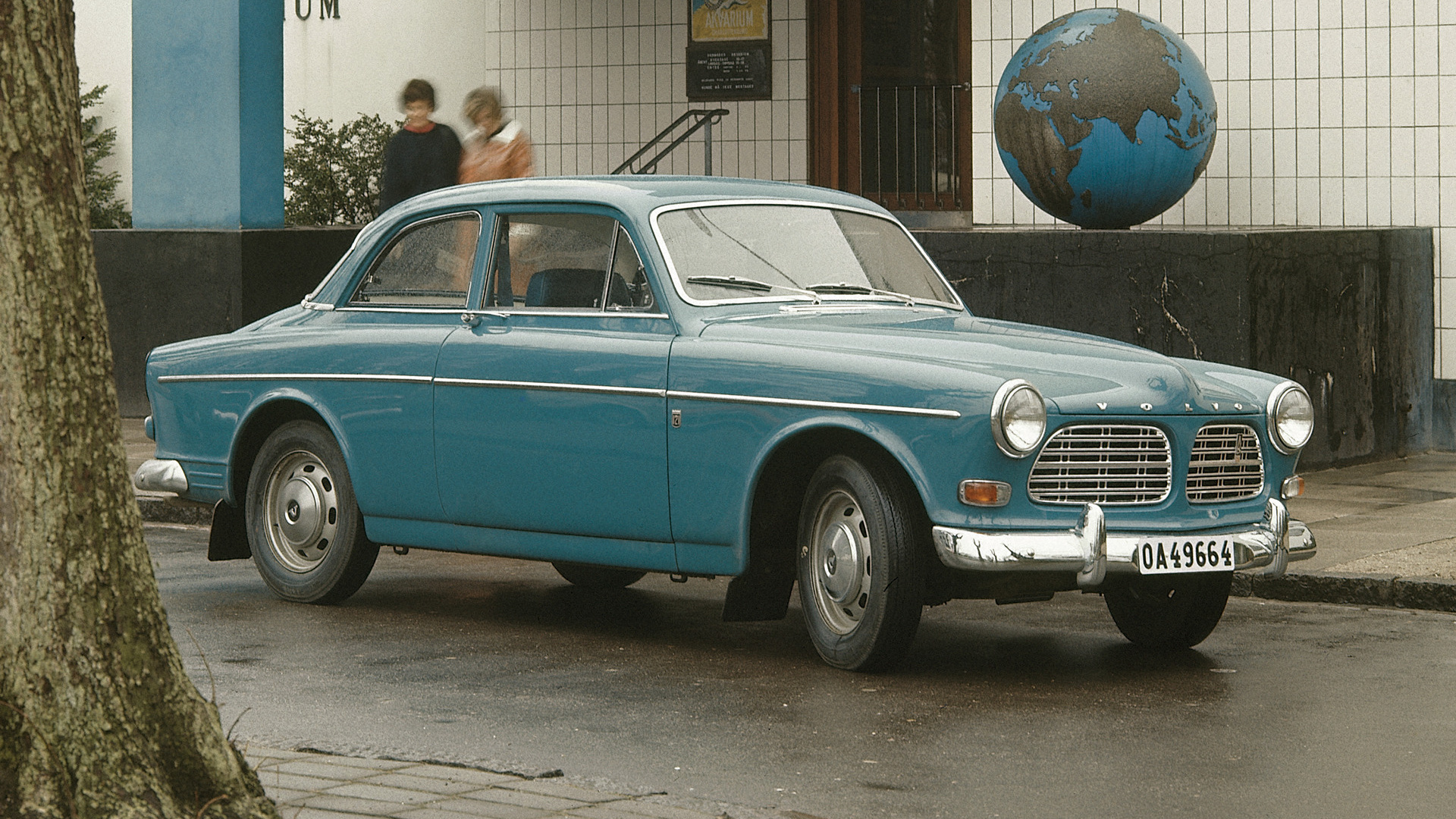 Volvo 121 and HD
