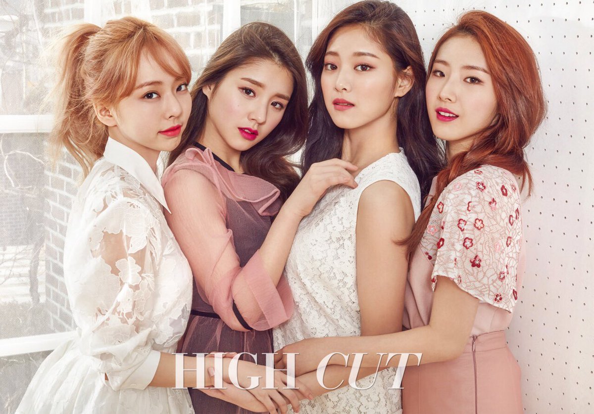 PICTURES #Heejin #Hyunjin #HaSeul #ViVi