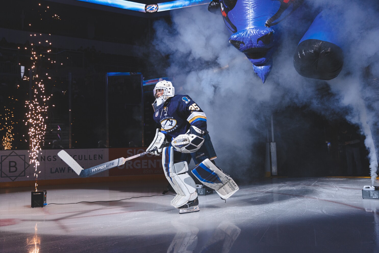 top goalie prospect Caleb Heil