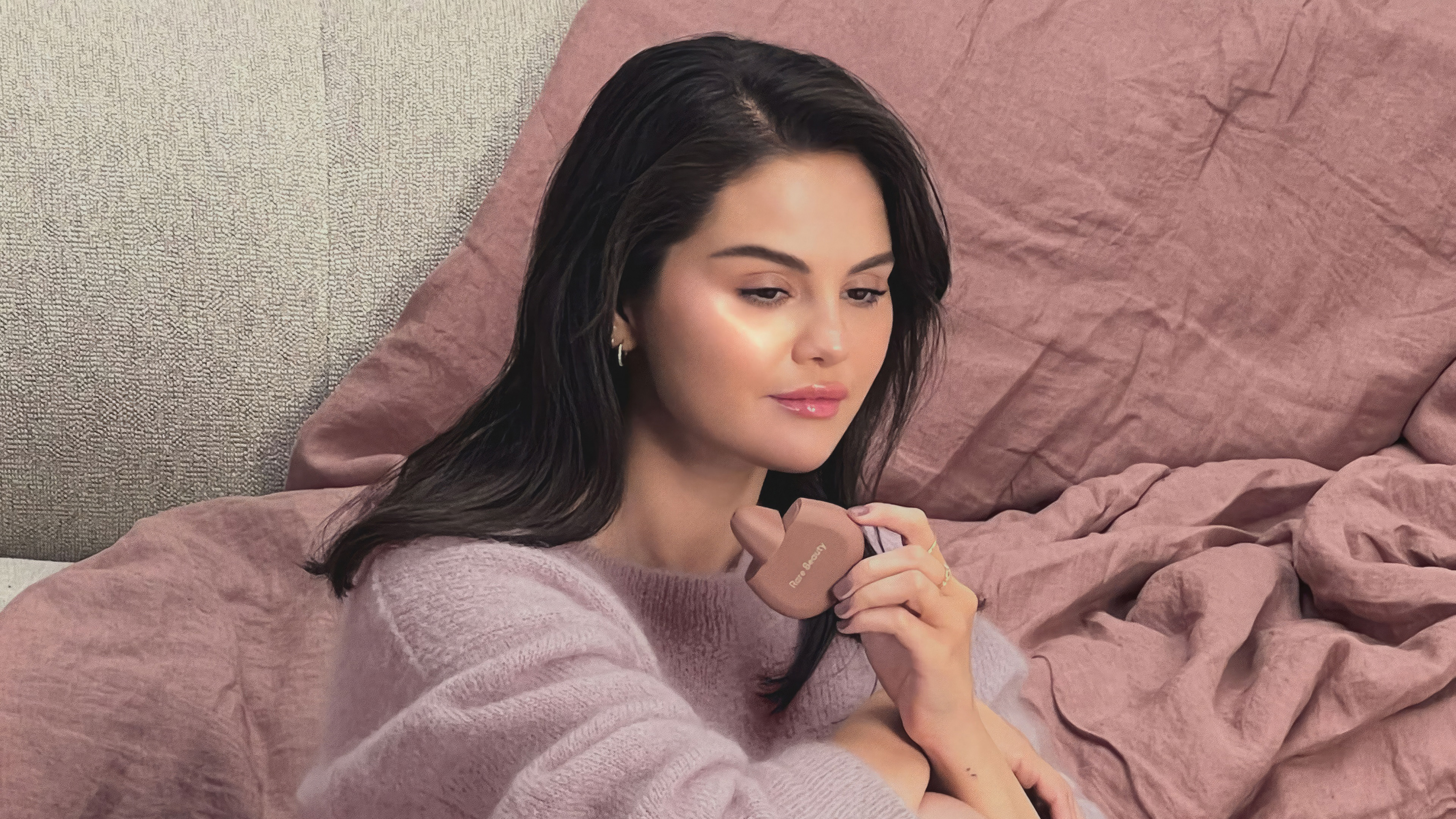 Selena Gomez Rare Beauty 2024 Wallpapers - Wallpaper Cave