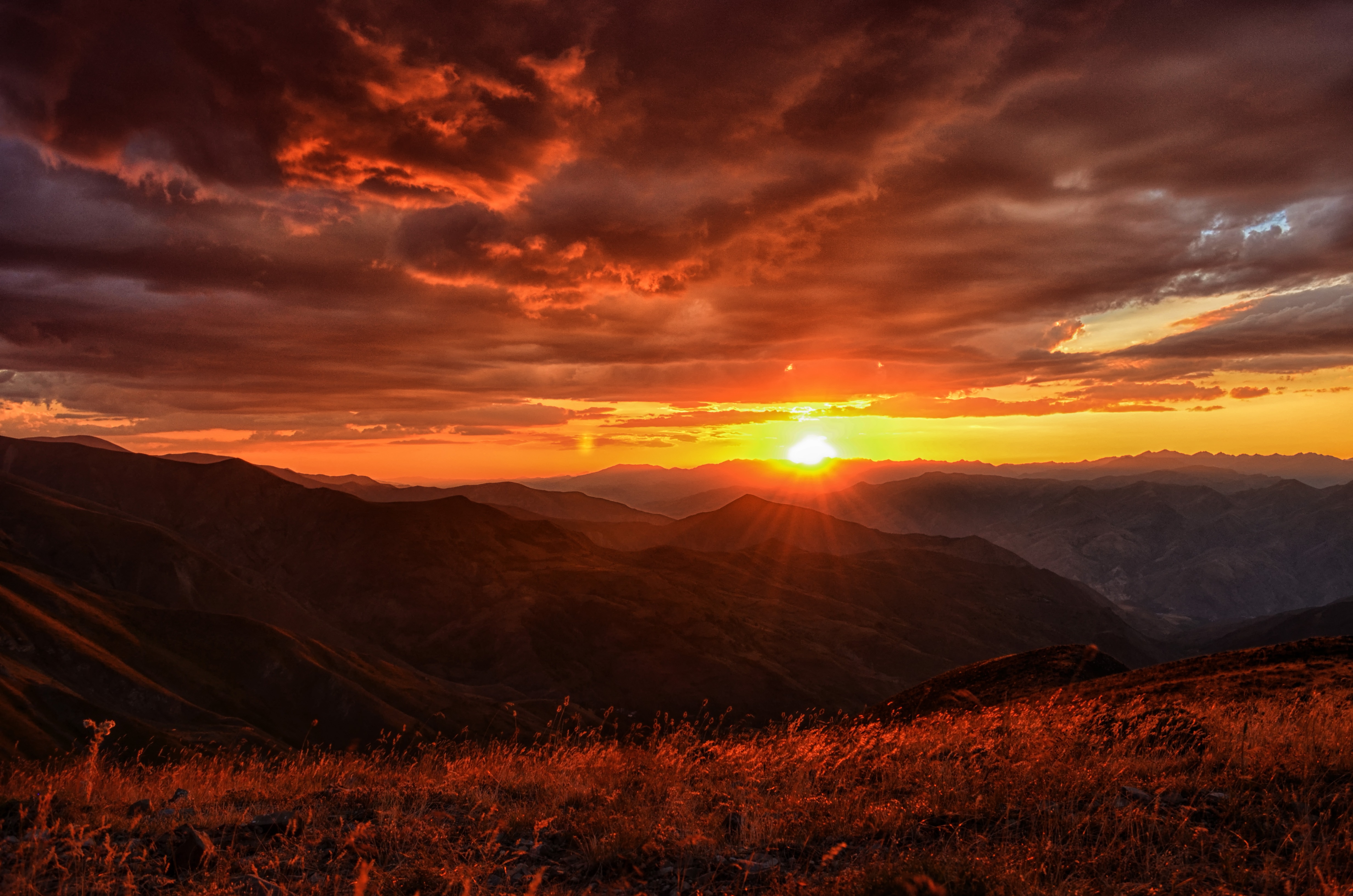 Sunset Landscape Mountains Clouds 4k