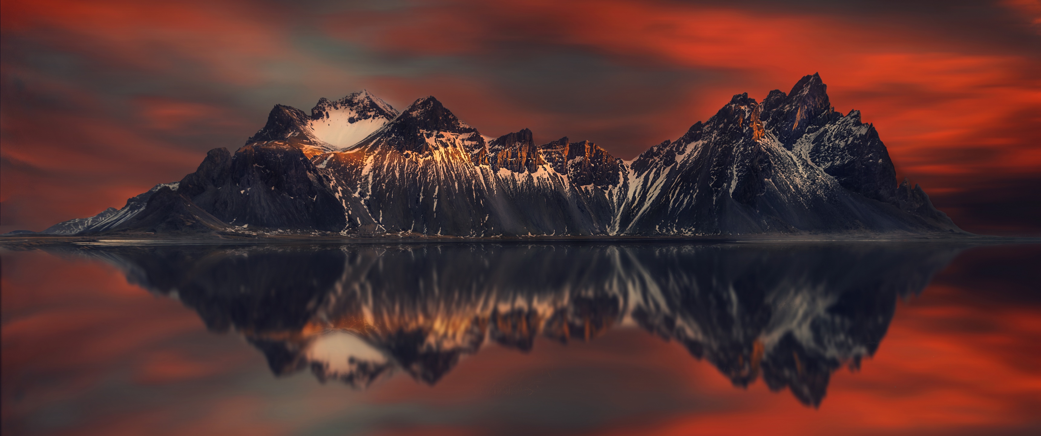 Vestrahorn mountain Wallpaper 4K
