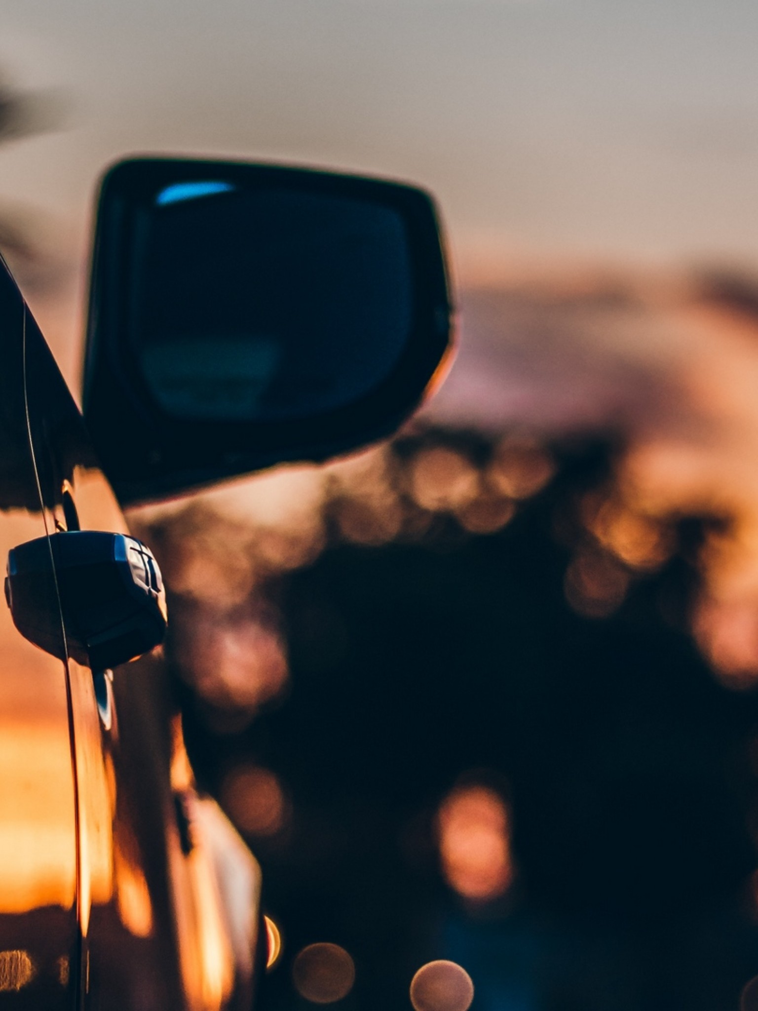 Blurry car mirror HD Wallpaper Retina