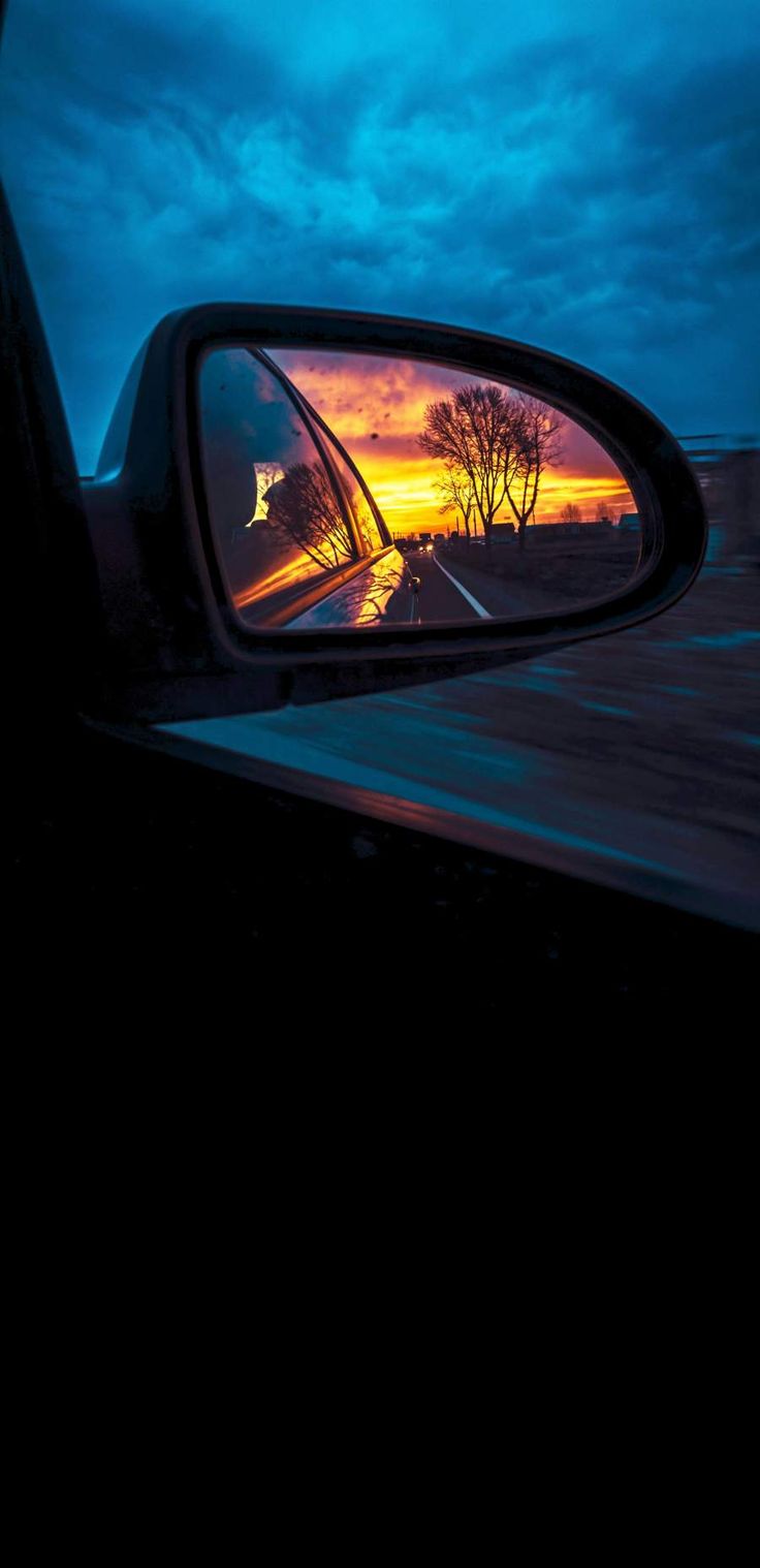 iPhone Wallpaper