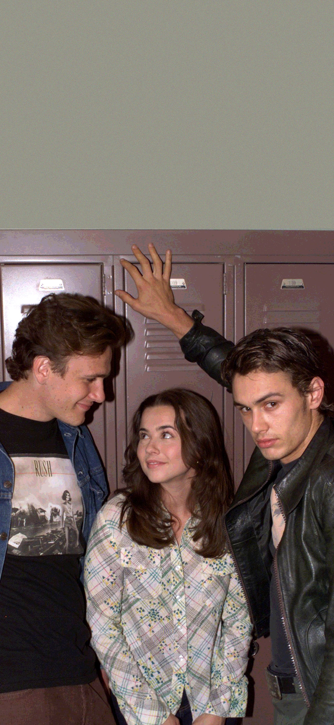 mobile phone wallpaper and lock screen